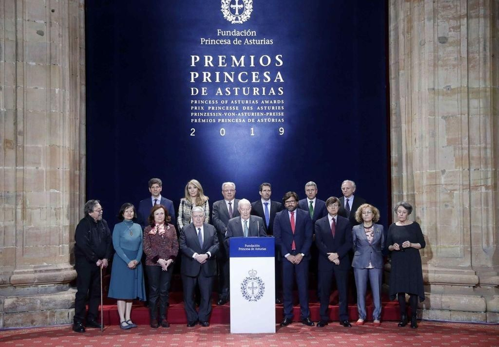 El jurado del Premio Princesa de Asturias, durante la lectura del acta.