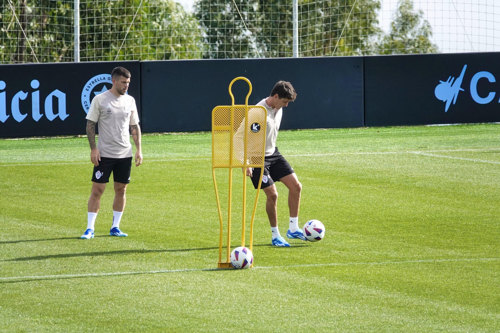 Entrenamiento del Celta en Mos.