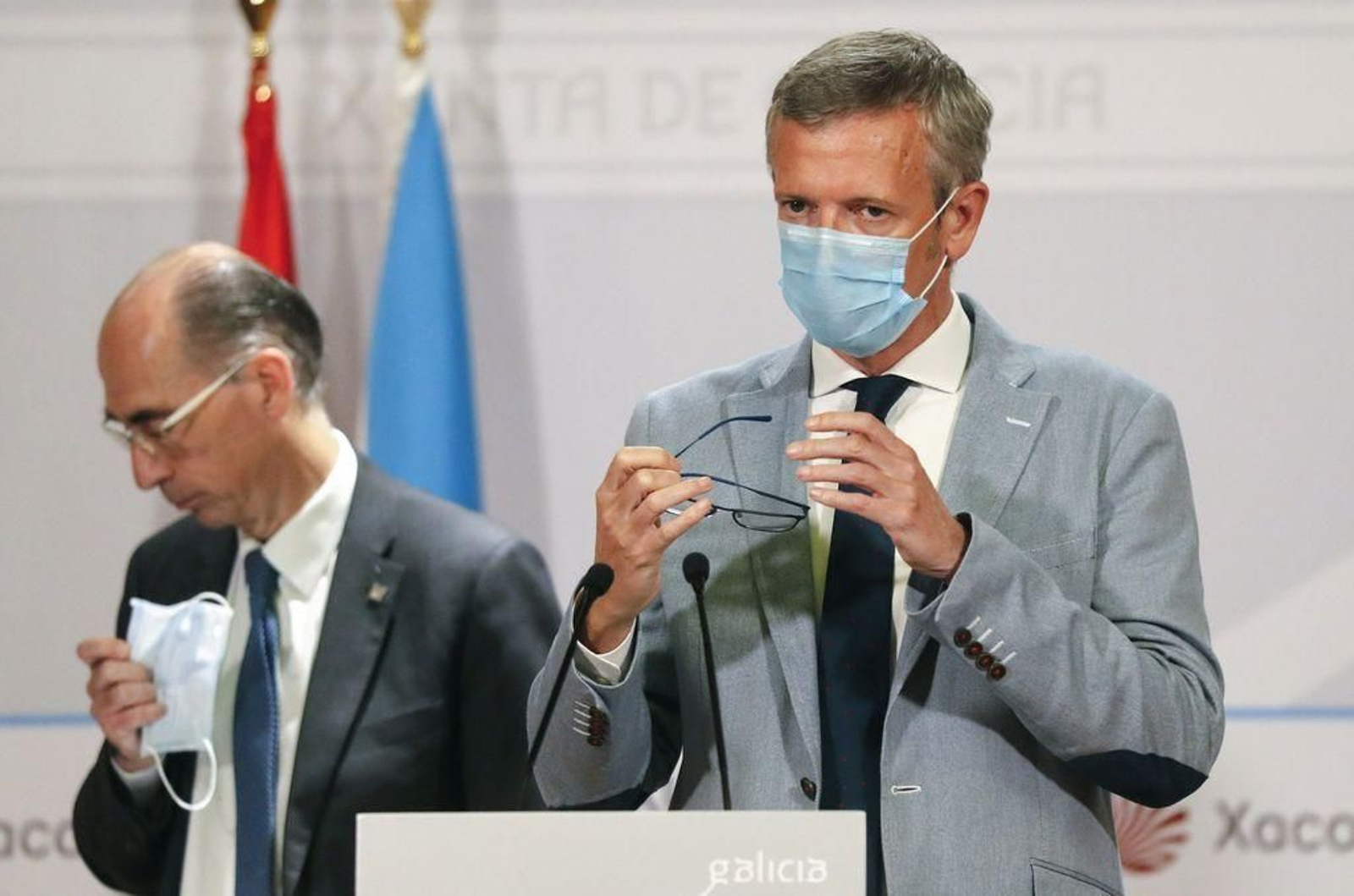 Vázquez Almuiña y Rueda, durante la rueda de prensa en Santiago.