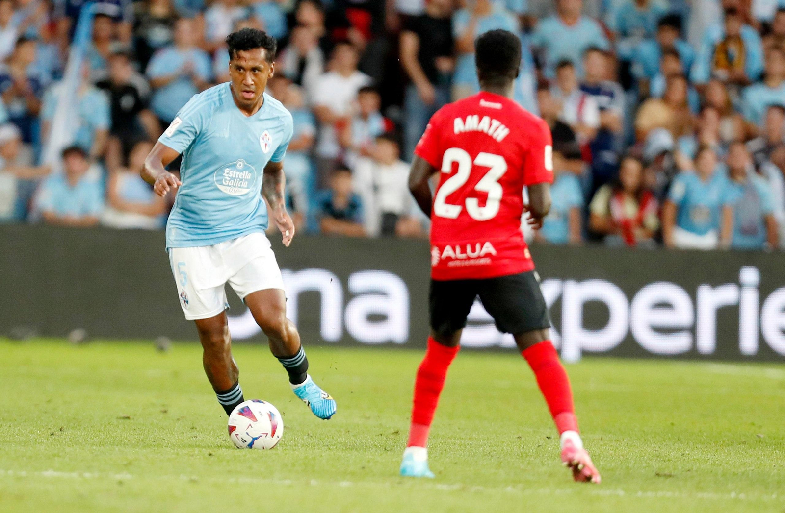 Partido Celta- Mallorca en Balaídos. // J.V. Landín