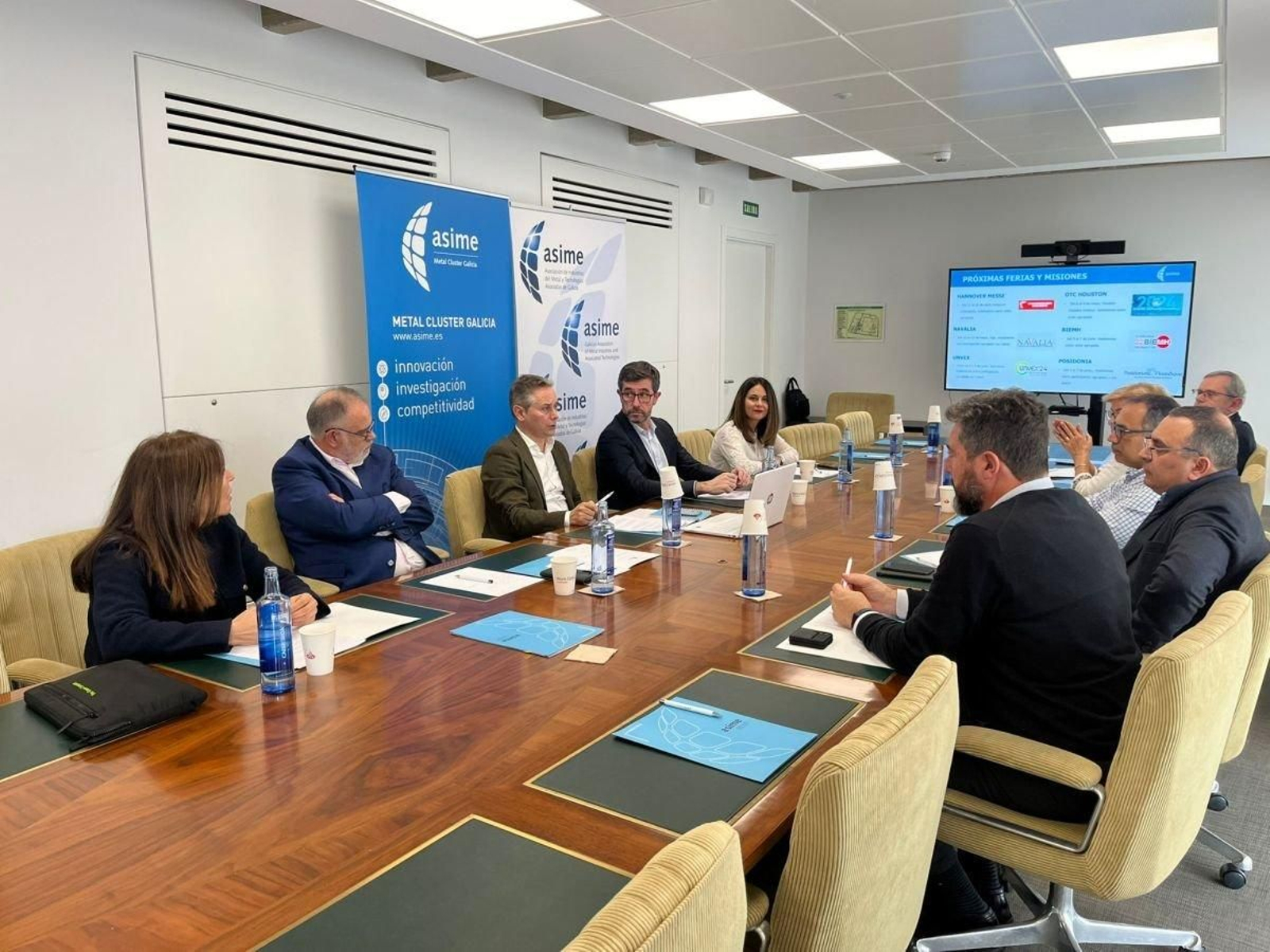 La junta directiva de Asime se reunió en A Coruña.