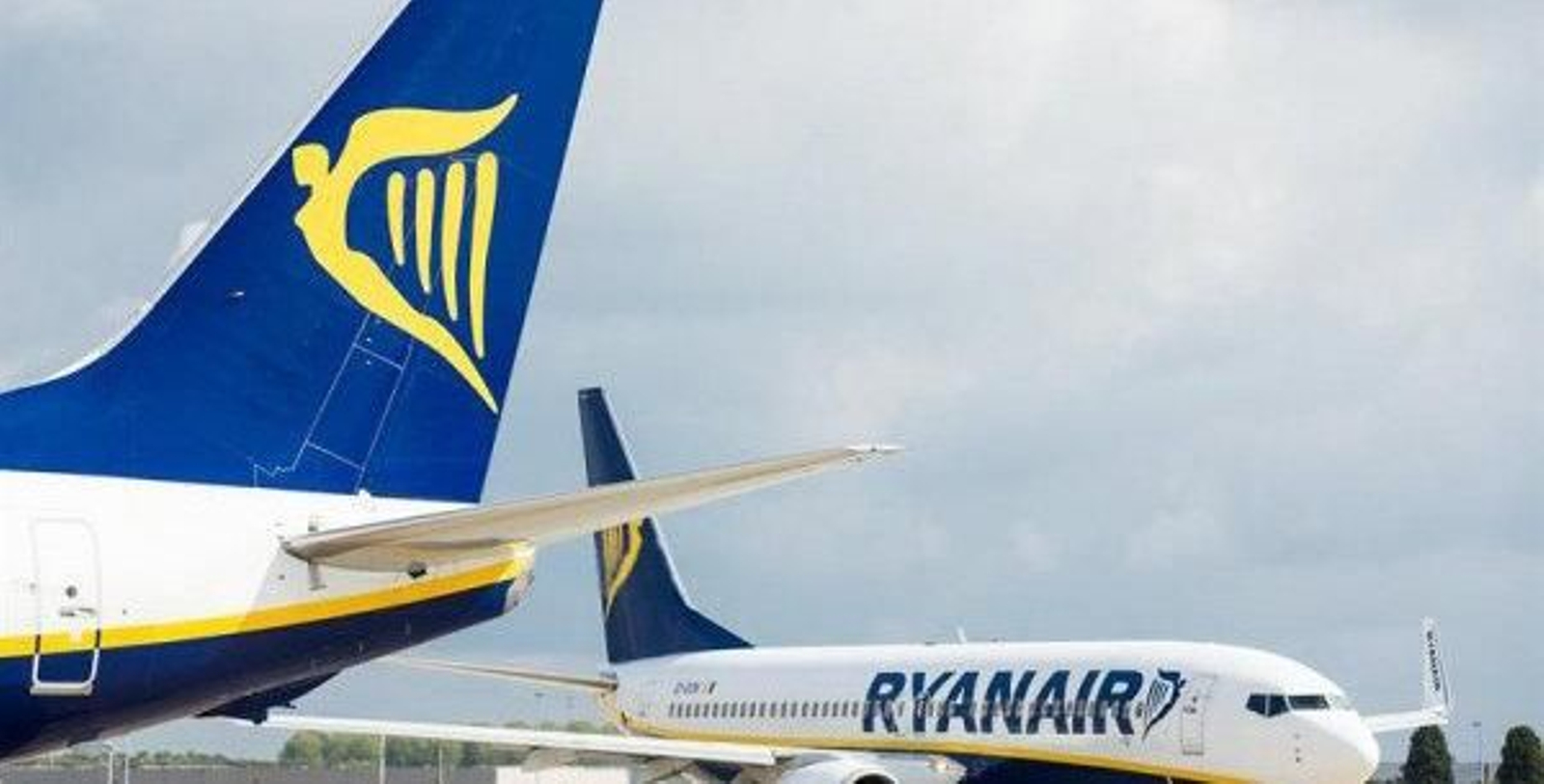 Aviones de Ryanair en el aeropuerto