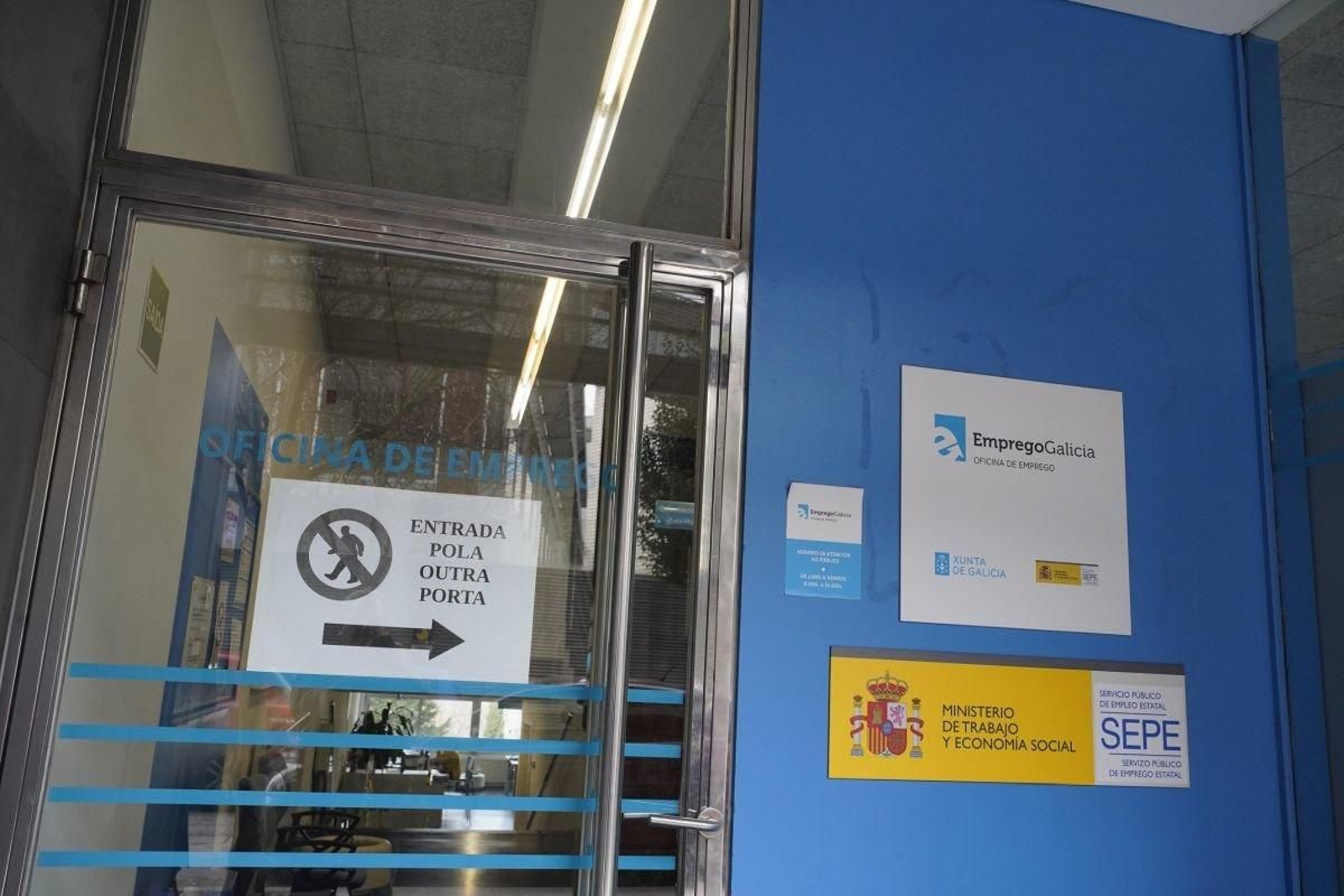 Una de las oficinas de empleo instaladas en Vigo.
