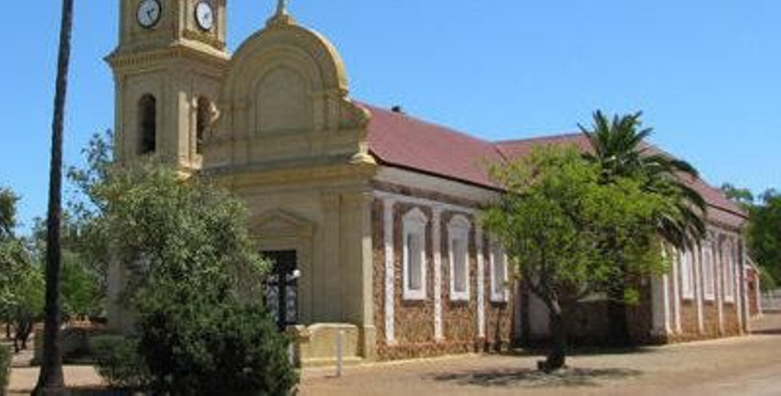 Vista actual de la vieja iglesia de New Norcia