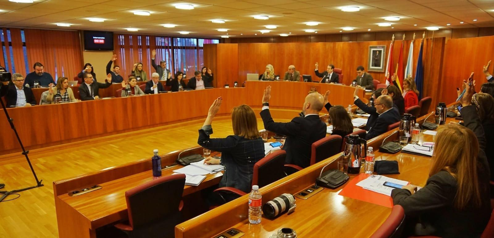 El PP apoyó al gobierno de Vigo para aprobar el plan anual normativo para el Concello en 2020.