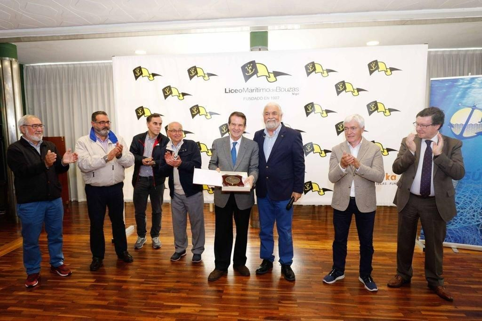 Abel Caballero, nuevo socio de honor del Liceo de Bouzas
