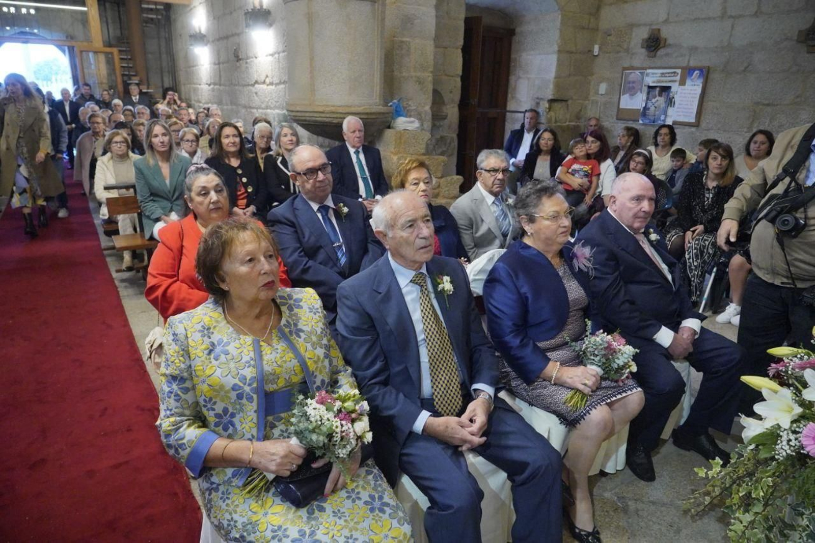 Las bodas de oro celebradas en Coruxo. // J.V. Landín