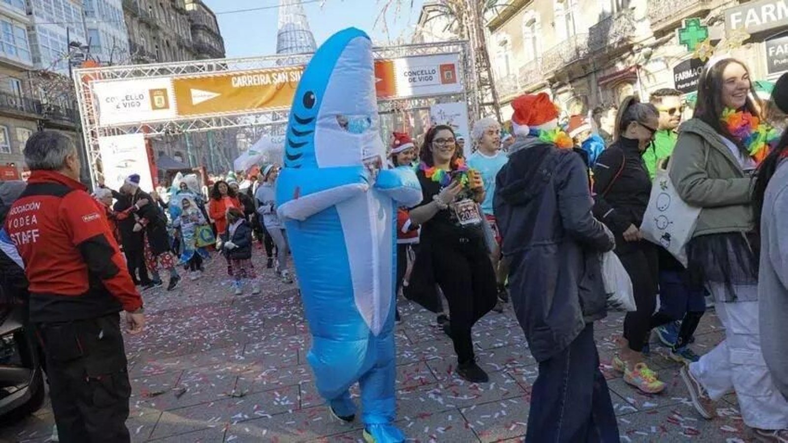 Galería | Vigo corre la San Silvestre 2024 entre multitud de disfraces