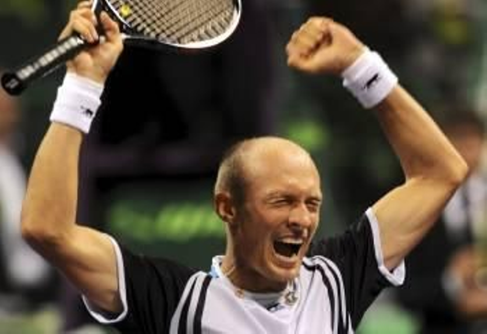 Davydenko celebra la victoria sobre Nadal en la final del torneo de Doha. (Foto: Str)