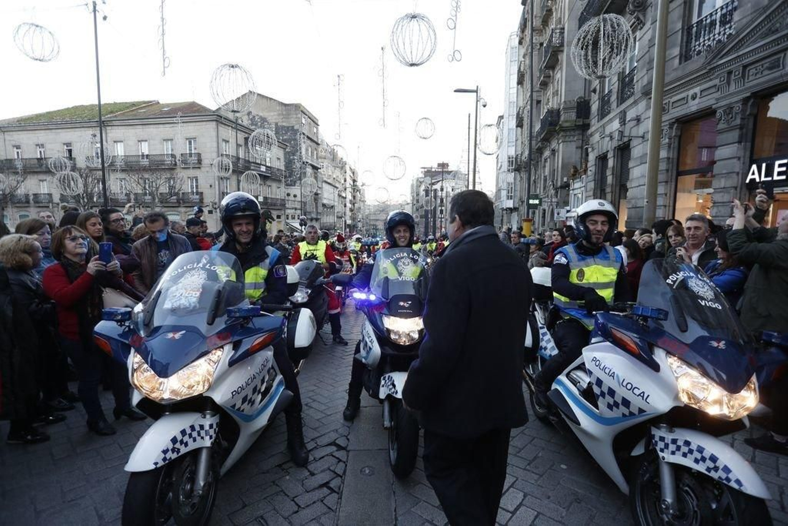 La papanoelada motera toma las calles de Vigo 119
