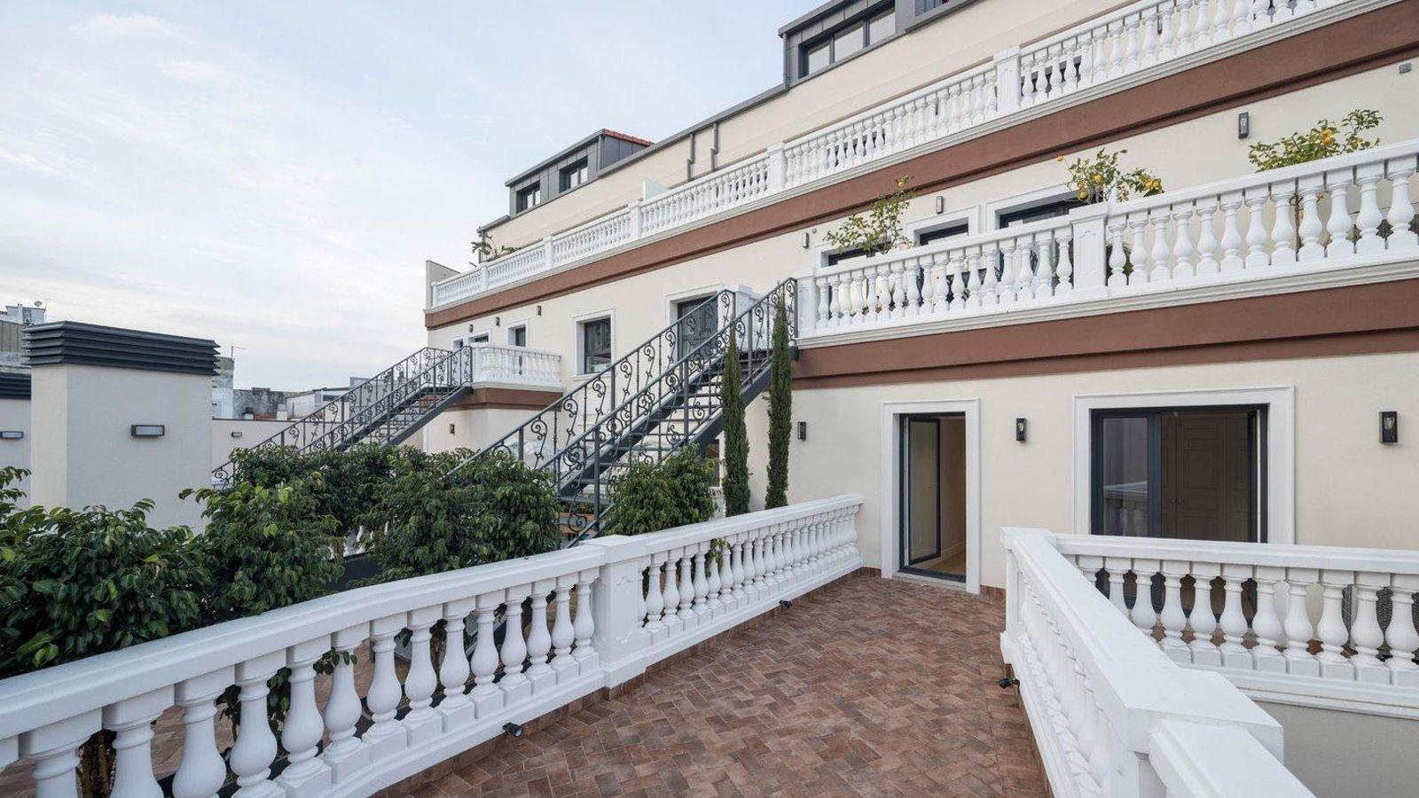 Edificio situado en el centro de Vigo premiado por su rehabilitación.