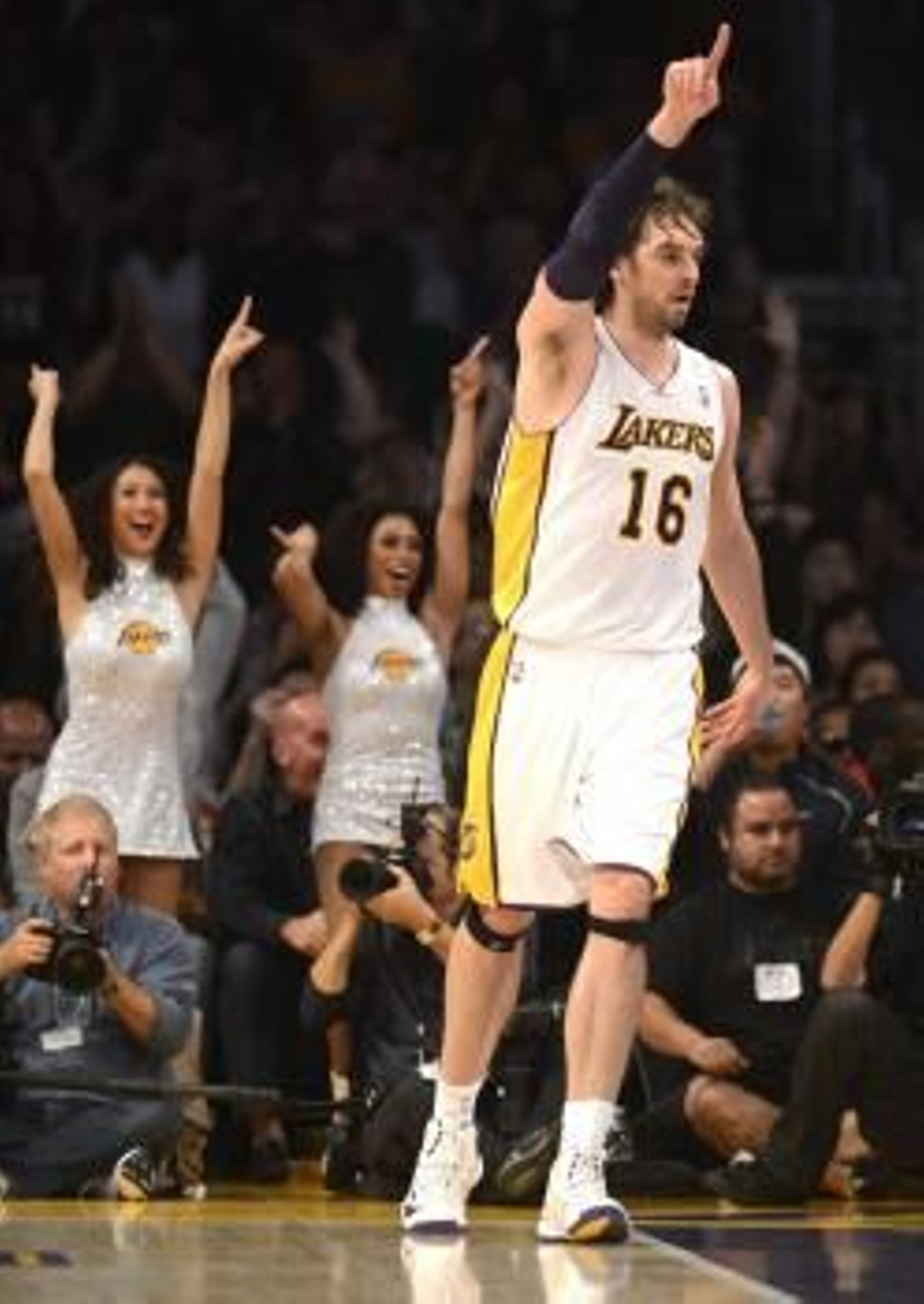Pau Gasol alcanza los 15.000 puntos en la NBA