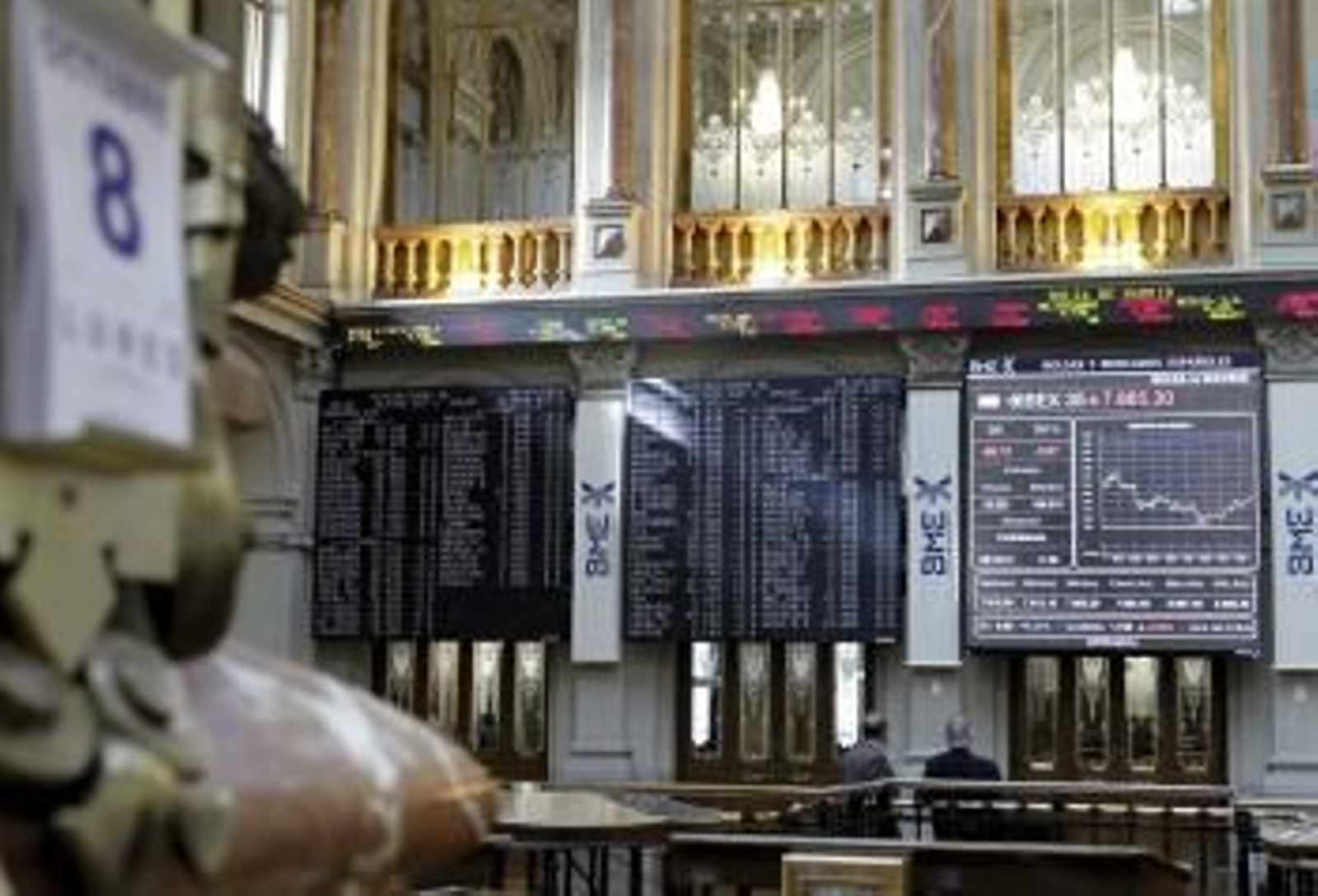 Panel de cotización en la Bolsa de Madrid del Ibex 35 (Foto: EFE)