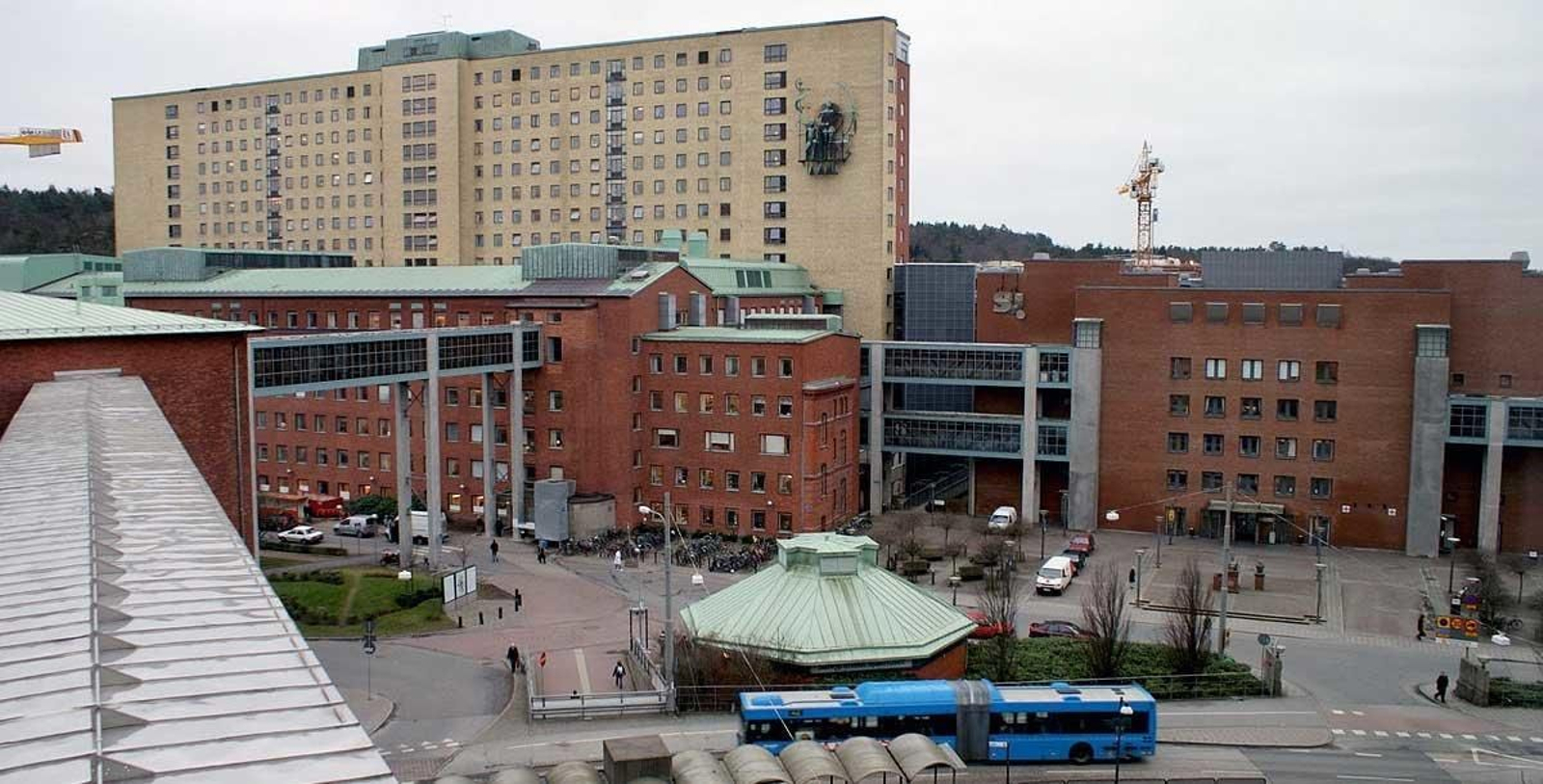 1200px-Sahlgrenska_Universitetssjukhuset