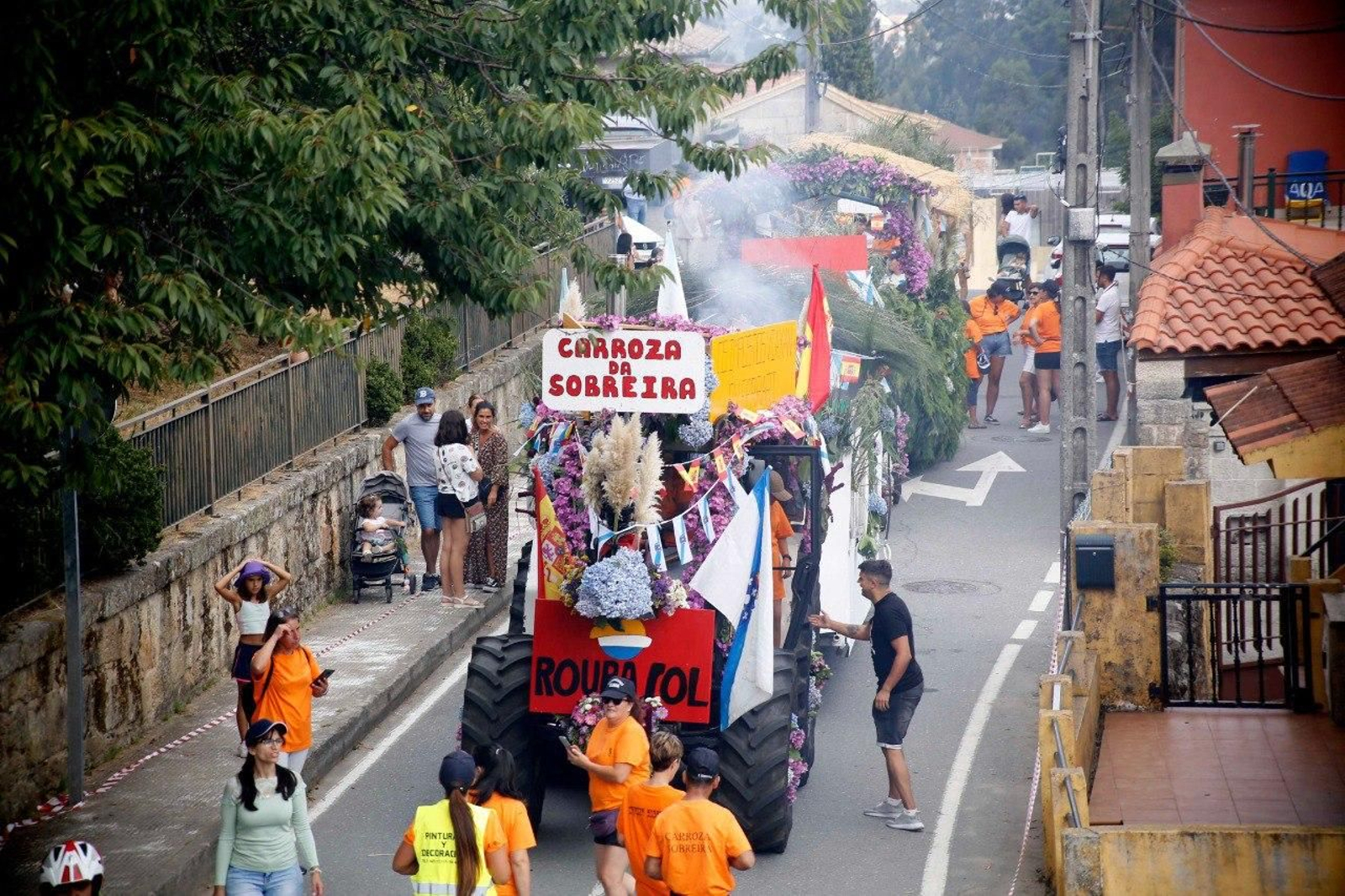 San Campio finalizó con sus populares carrozas // Jorge Landín