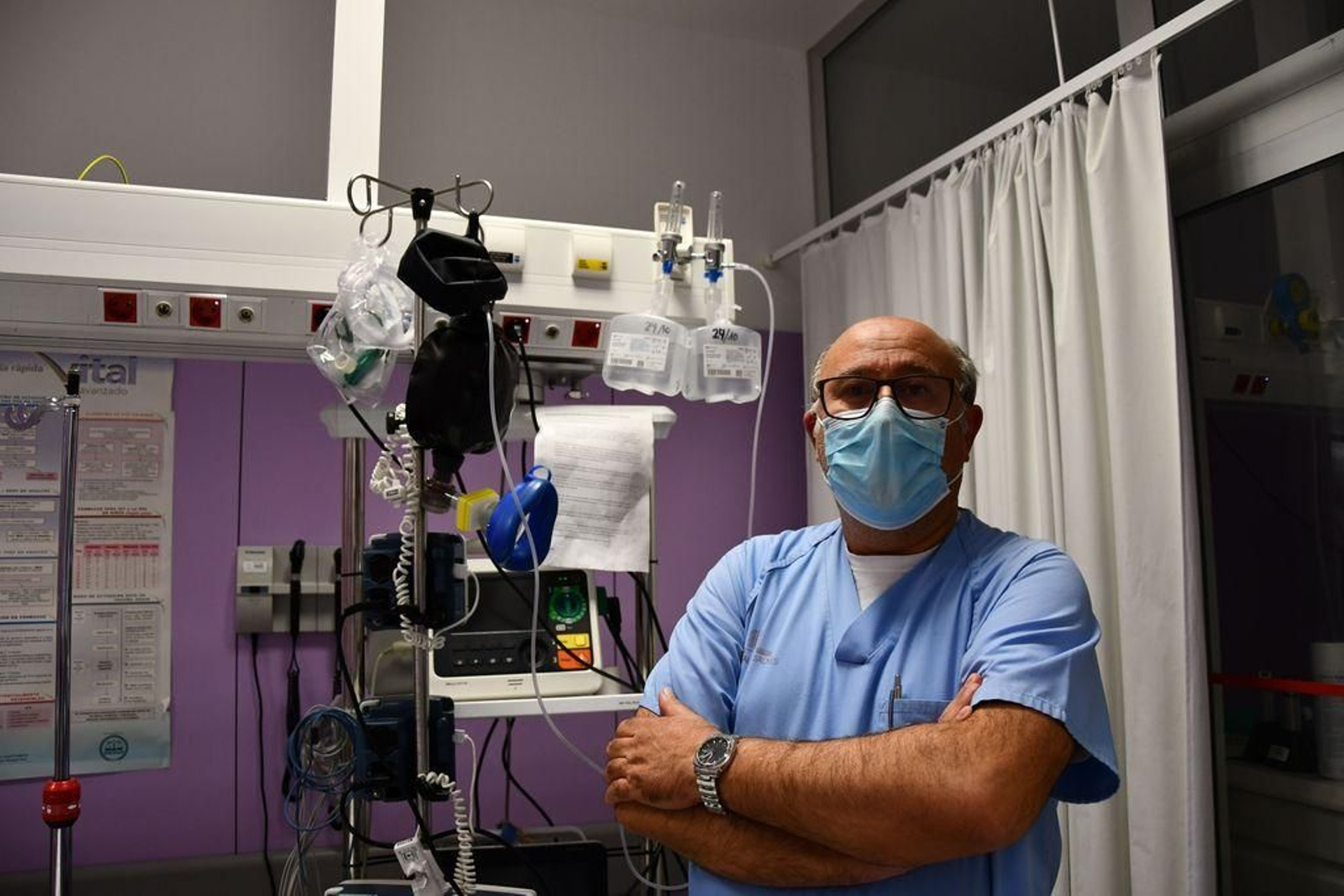 Barreiro trabaja en el servicio de Urgencias del Salnés (Vilagarcía).