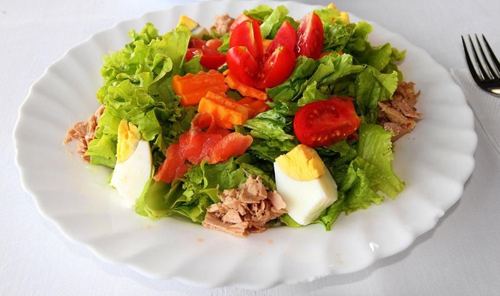 Comer frutas y verduras, la base de las dietas más saludables.