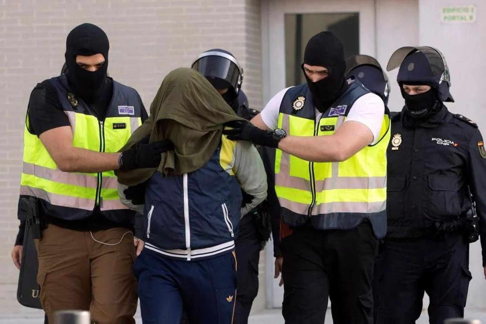 Detención en Alicante de un presunto yihadista del Dáesh.