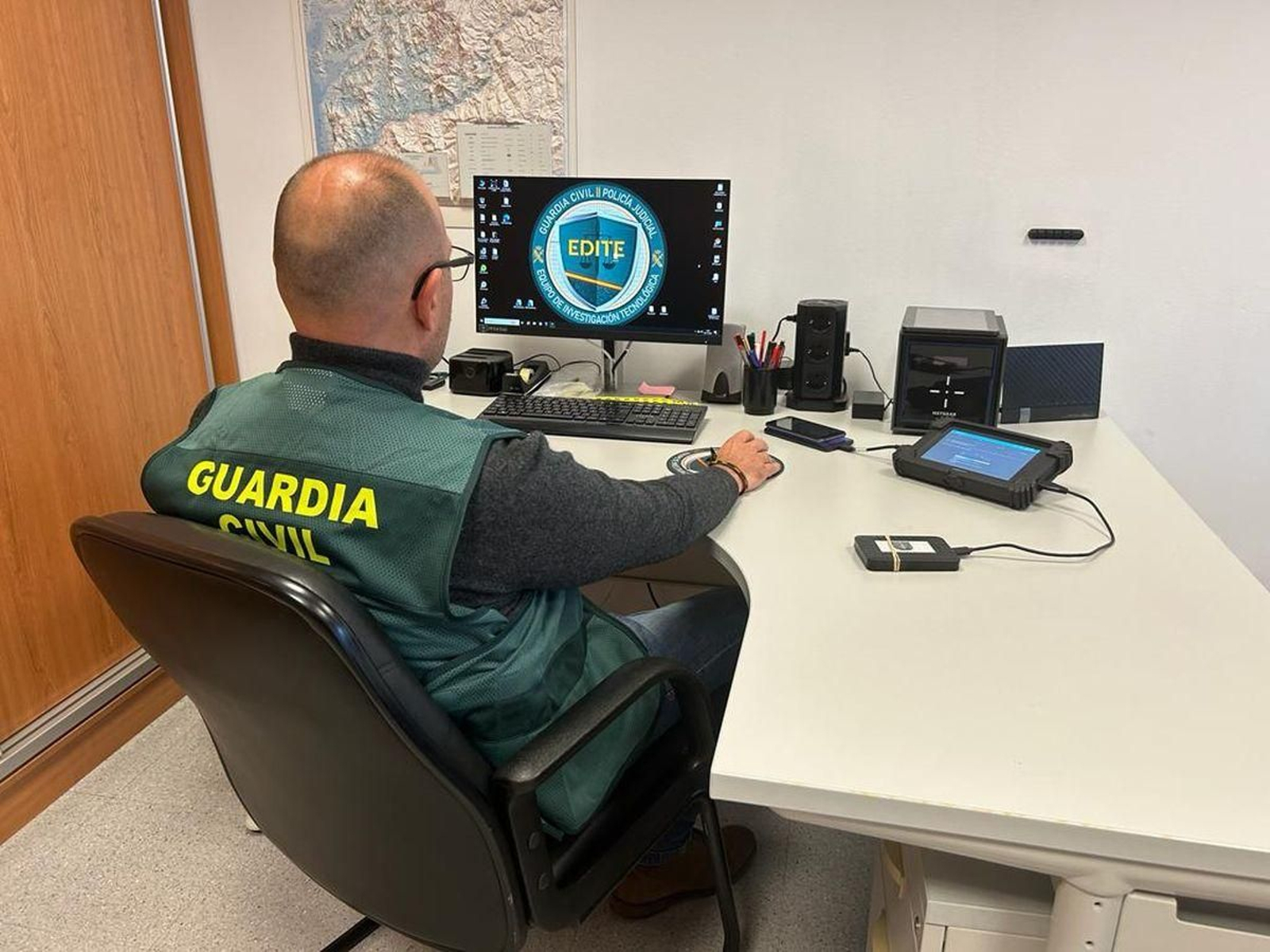 El equipo Edite y el Equipo @ llevaron a cabo la investigación.