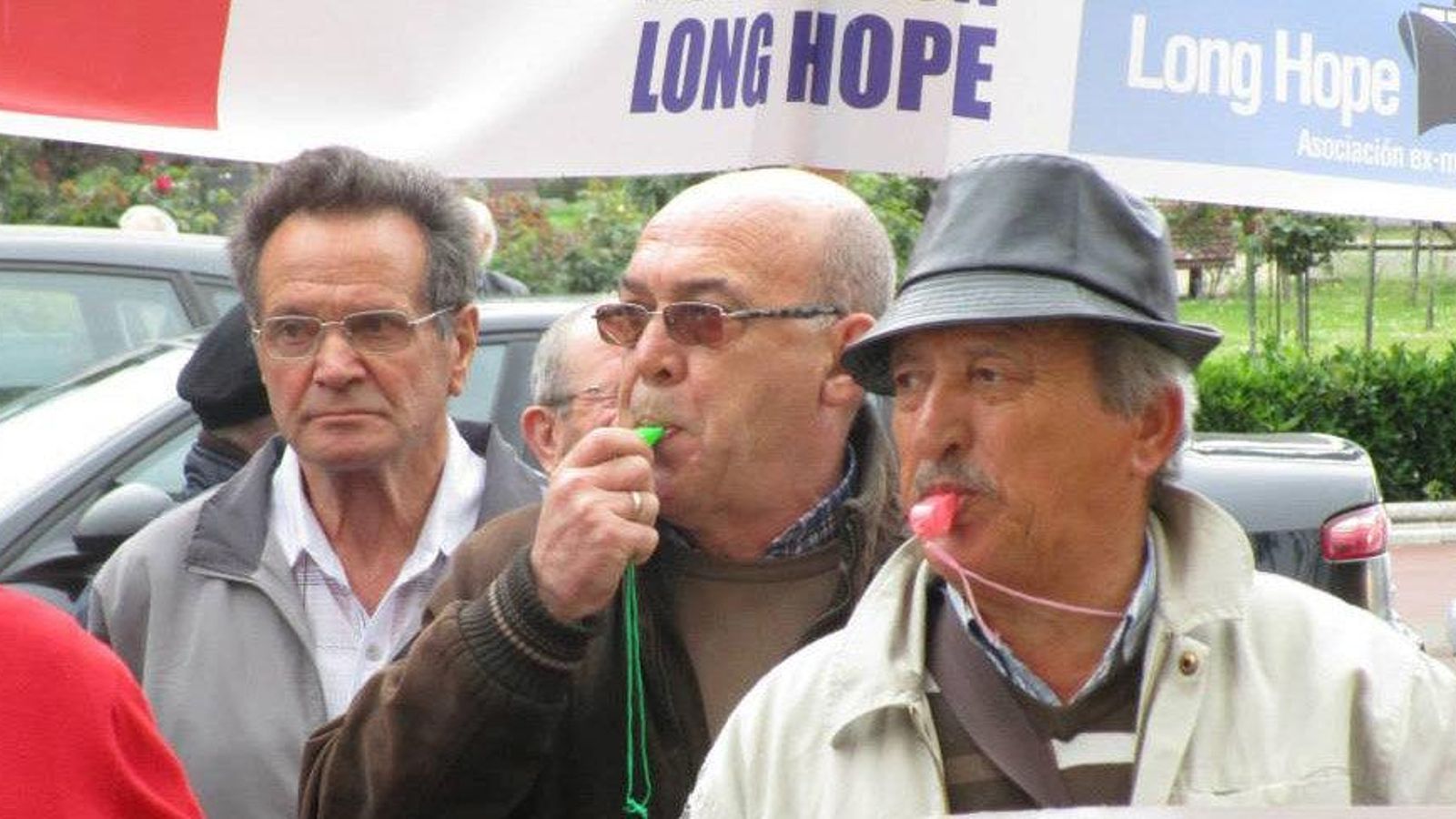 11149526_896142590428360_1781569014691399069_n