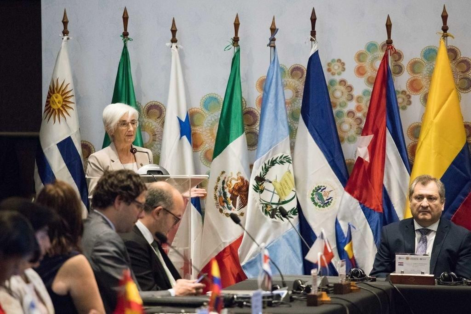 La fiscal general María José Segarra, en su intervención en un cónclave de fiscales en Asunción (Paraguay).