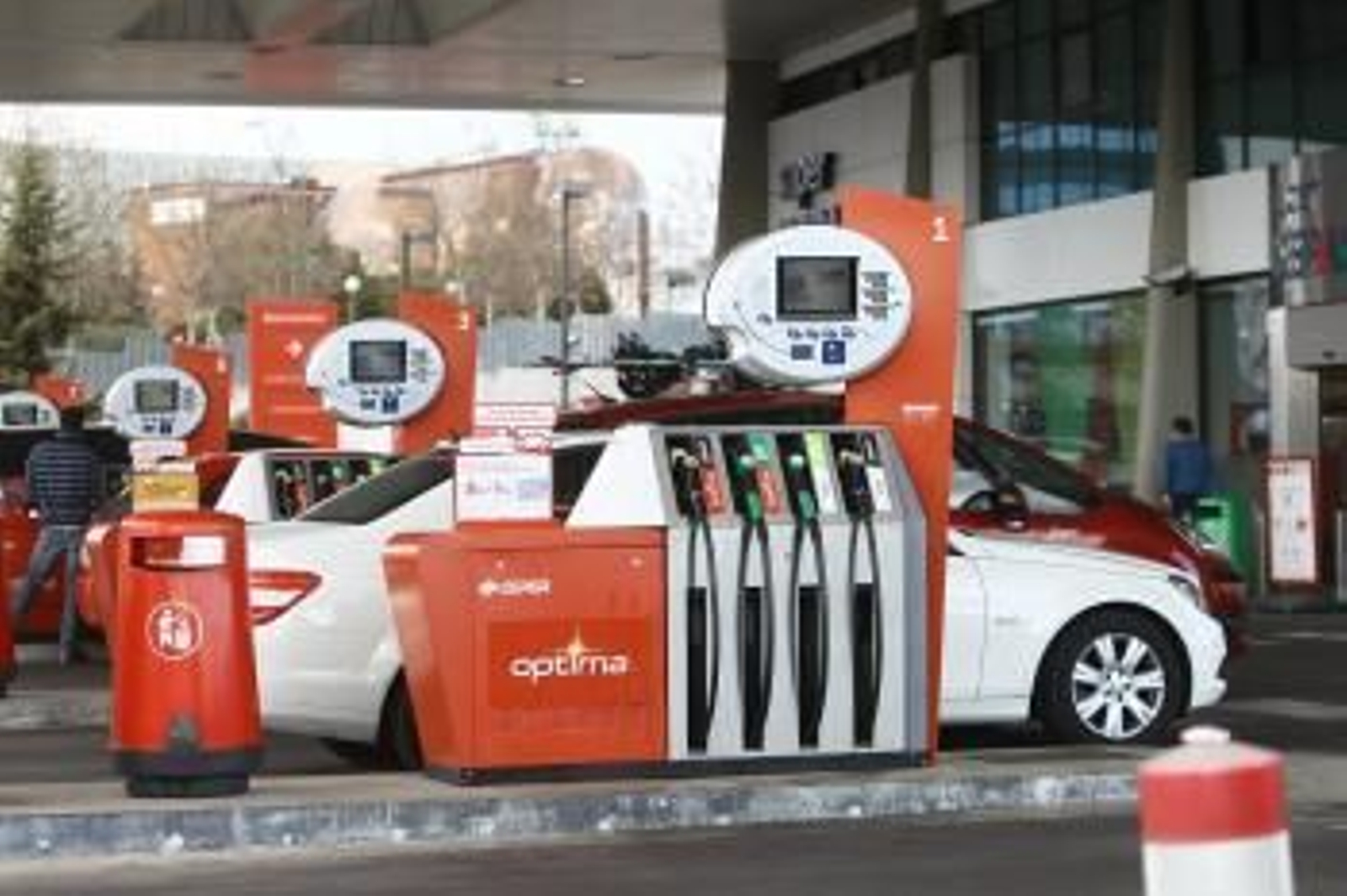 Coincide con el encarecimiento de los precios de la gasolina y del gasóleo desde julio