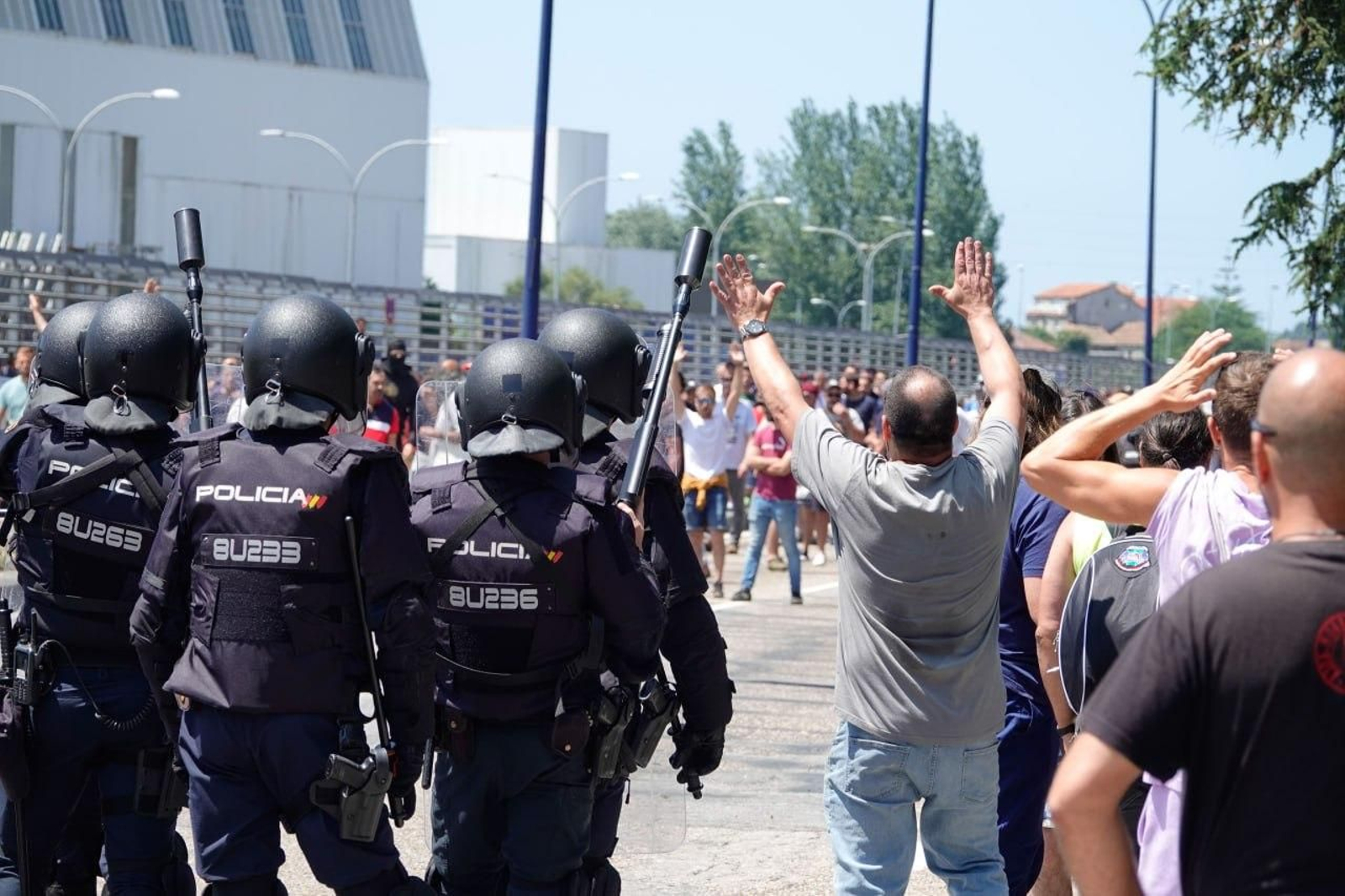 Cargas policiales en la quinta jornada de la huelga del metal en Vigo.