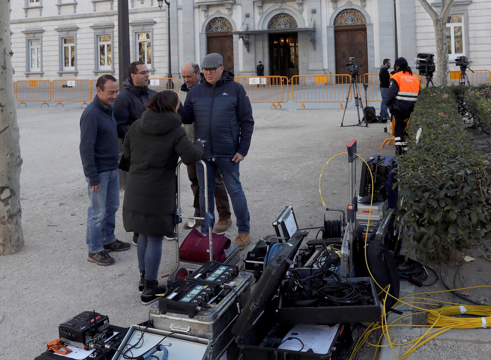 Medios de comunicación a las puertas del Tribunal Supremo.