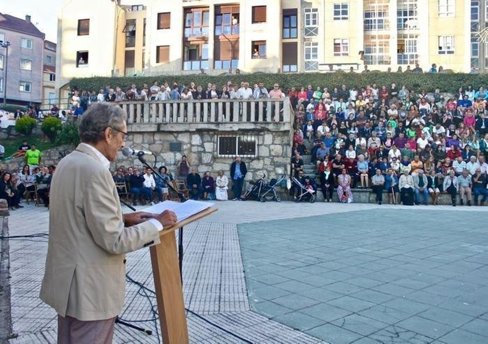 Carlos Mouriño habló ante un auditorio de más de medio millar de personas.