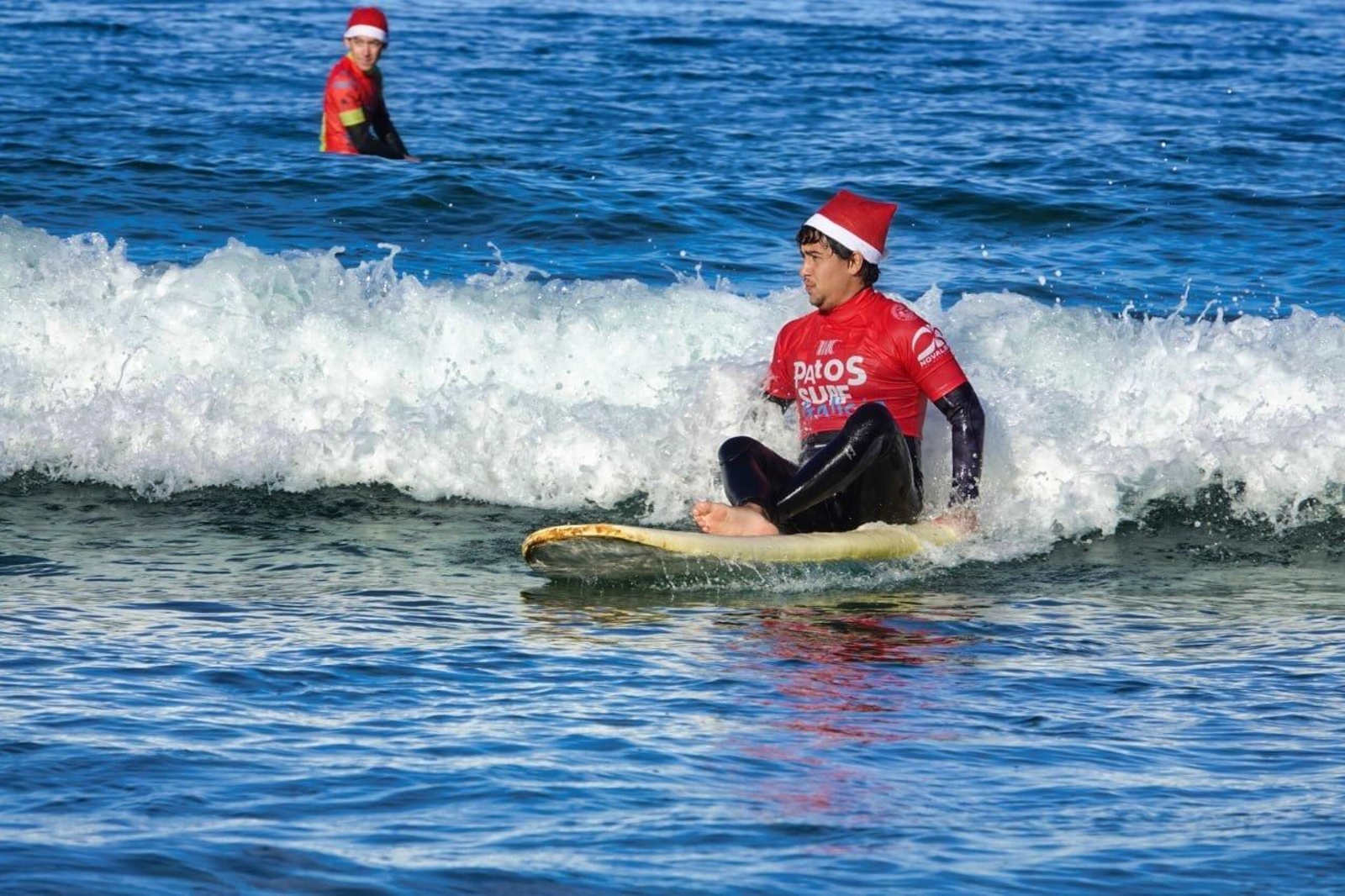 Papanoelada surfera en Patos.