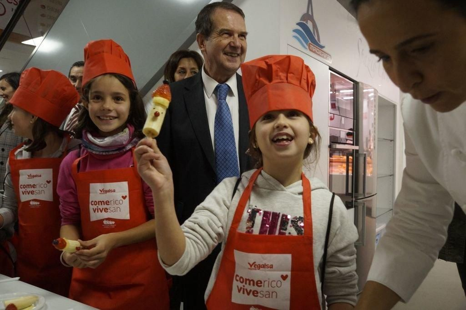 Escolares aprenden buenos hábitos de alimentación