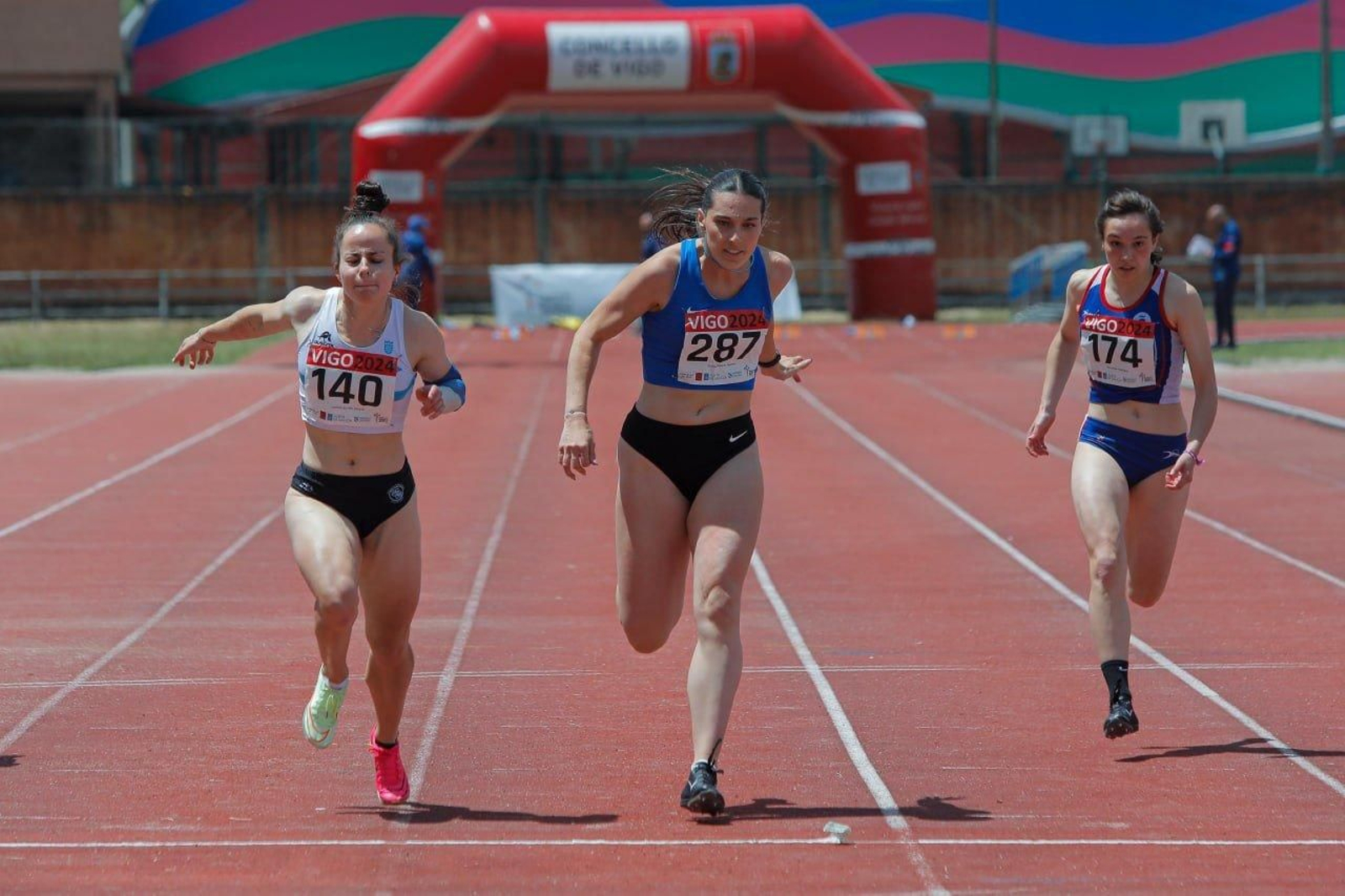 Campeonato Gallego de atletismo, en la pista de Balaídos.