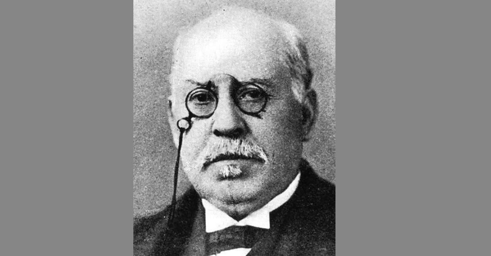 En la imagen, José Manuel García-Barbón Sola, el benefactor de Verín y Vigo.