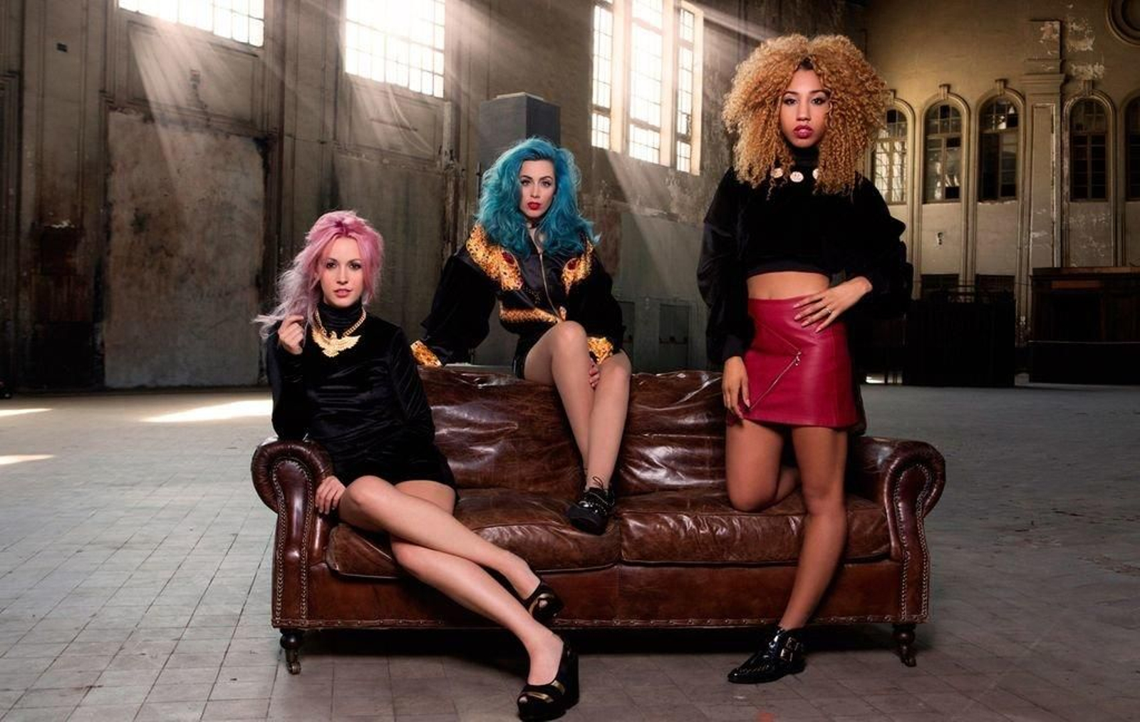 Las tres actuales componentes del grupo español Sweet California, en su Lady's Tour.