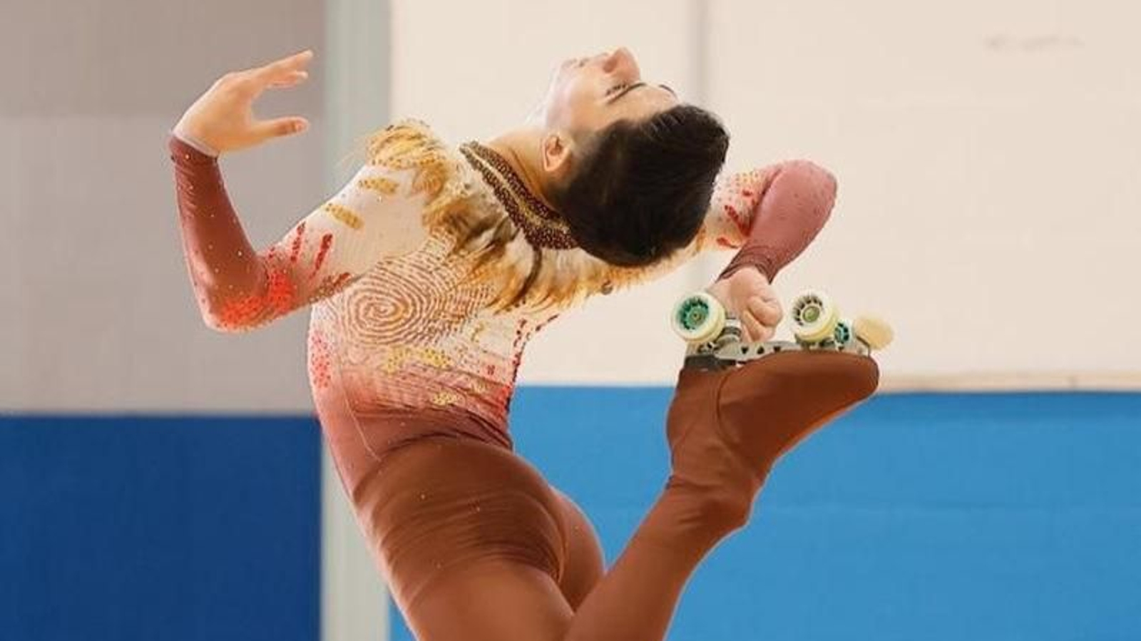 Joel Ribeiro actuando.