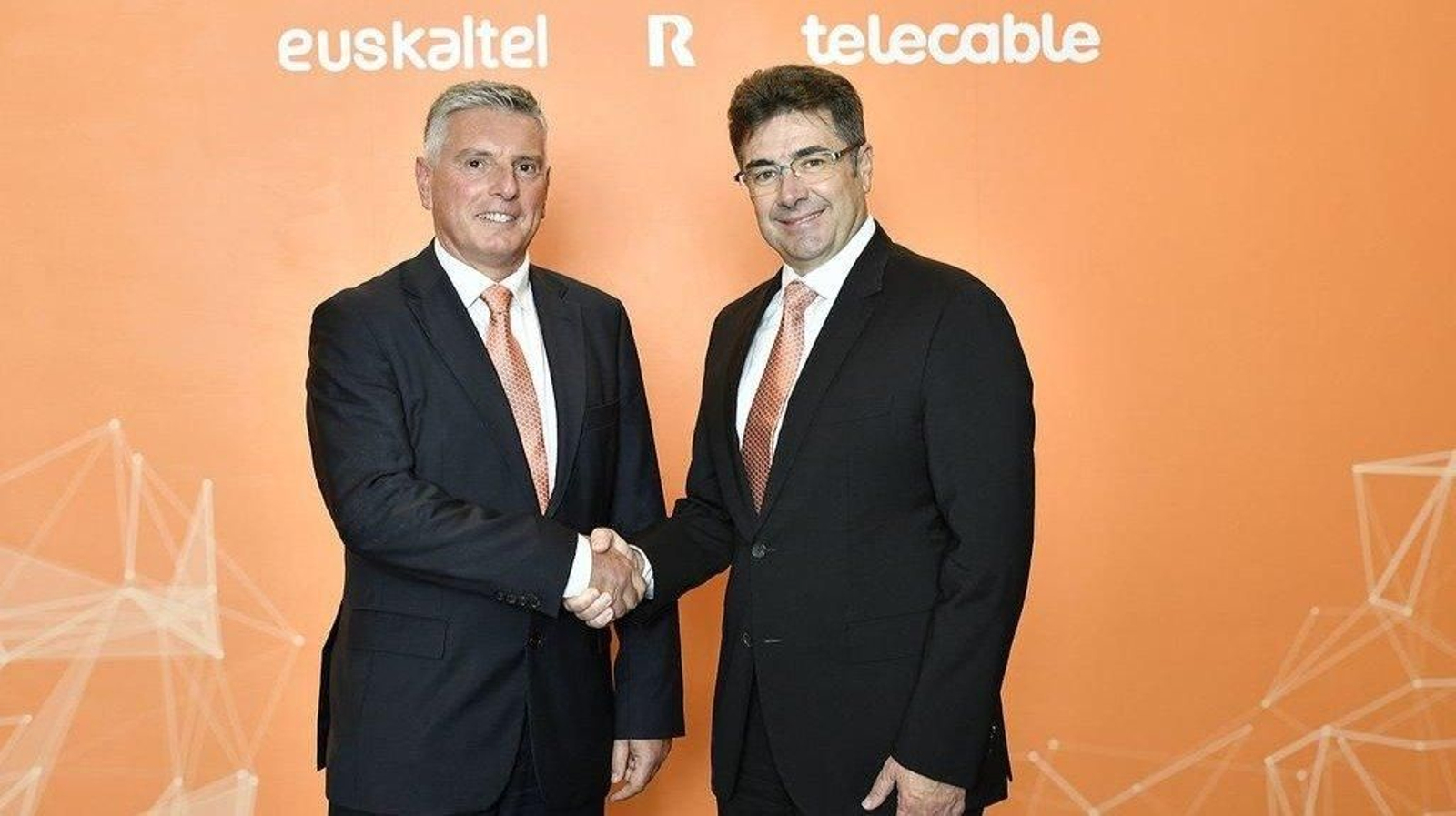 Xabier Iturbe y José Miguel García, presidente y consejero delegado.