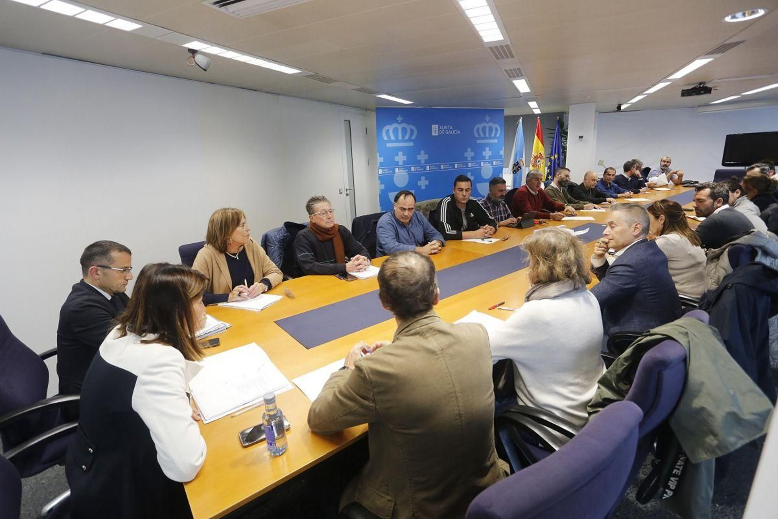 La reunión de la Mesa del Naval en la sede de la Xunta en Vigo.