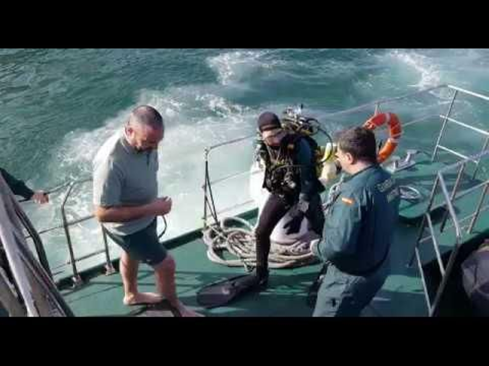 Localizan el cuerpo del marinero desparecido desde el martes en las inmediaciones de Ons