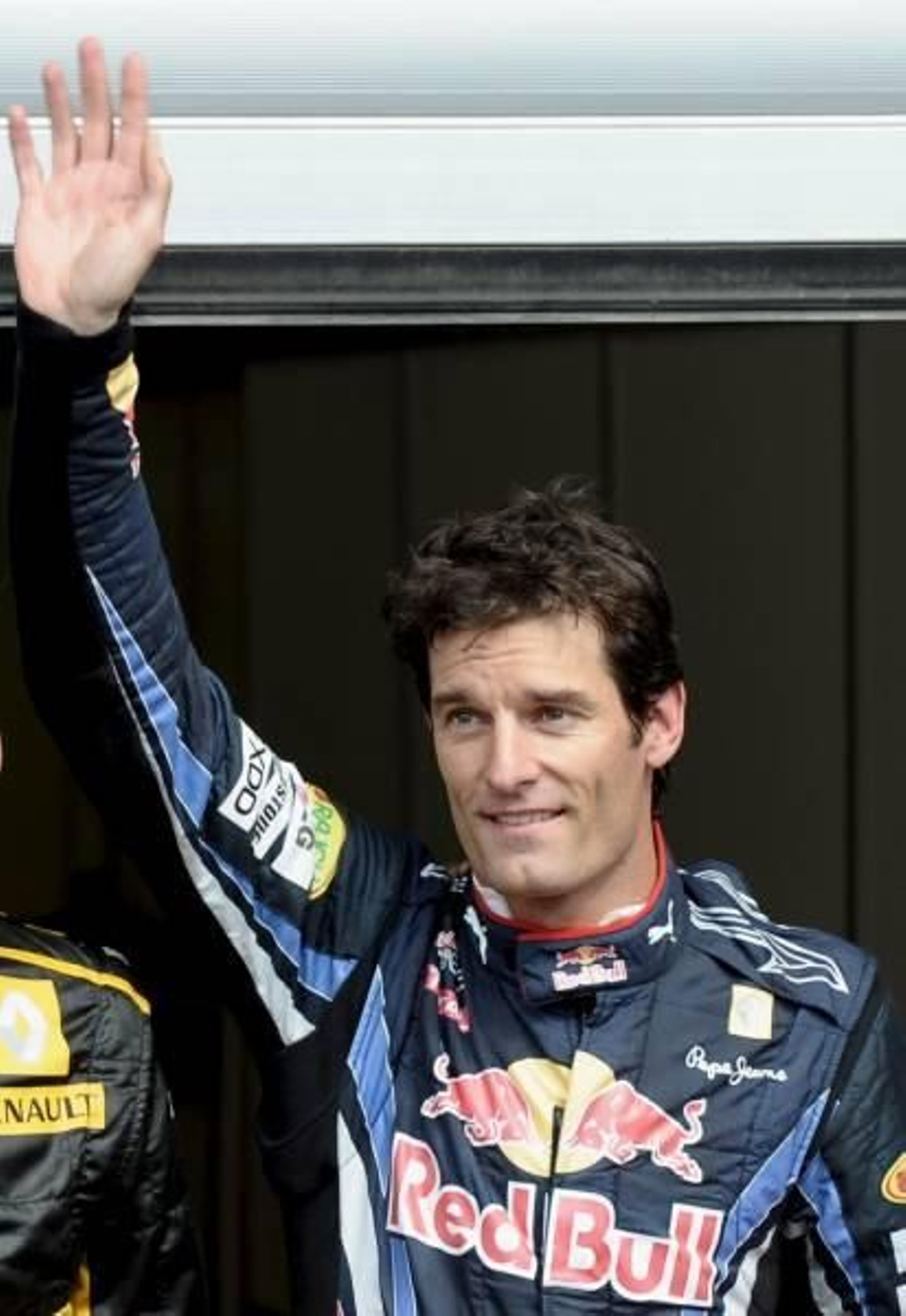 Mark Webber celebra su 'pole' en el circuito de Spa. efe