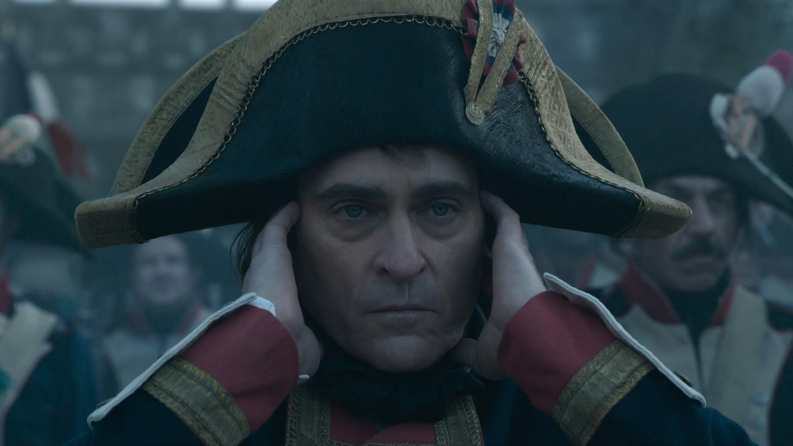 Joaquin Phoenix encarna a Napoleón.
