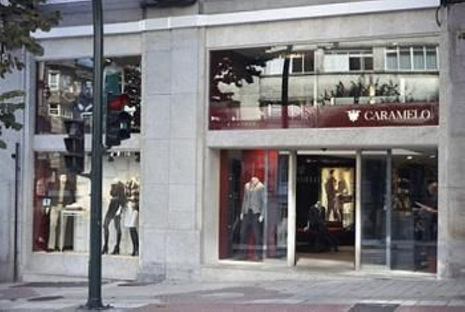 Una de las tiendas de Caramelo.