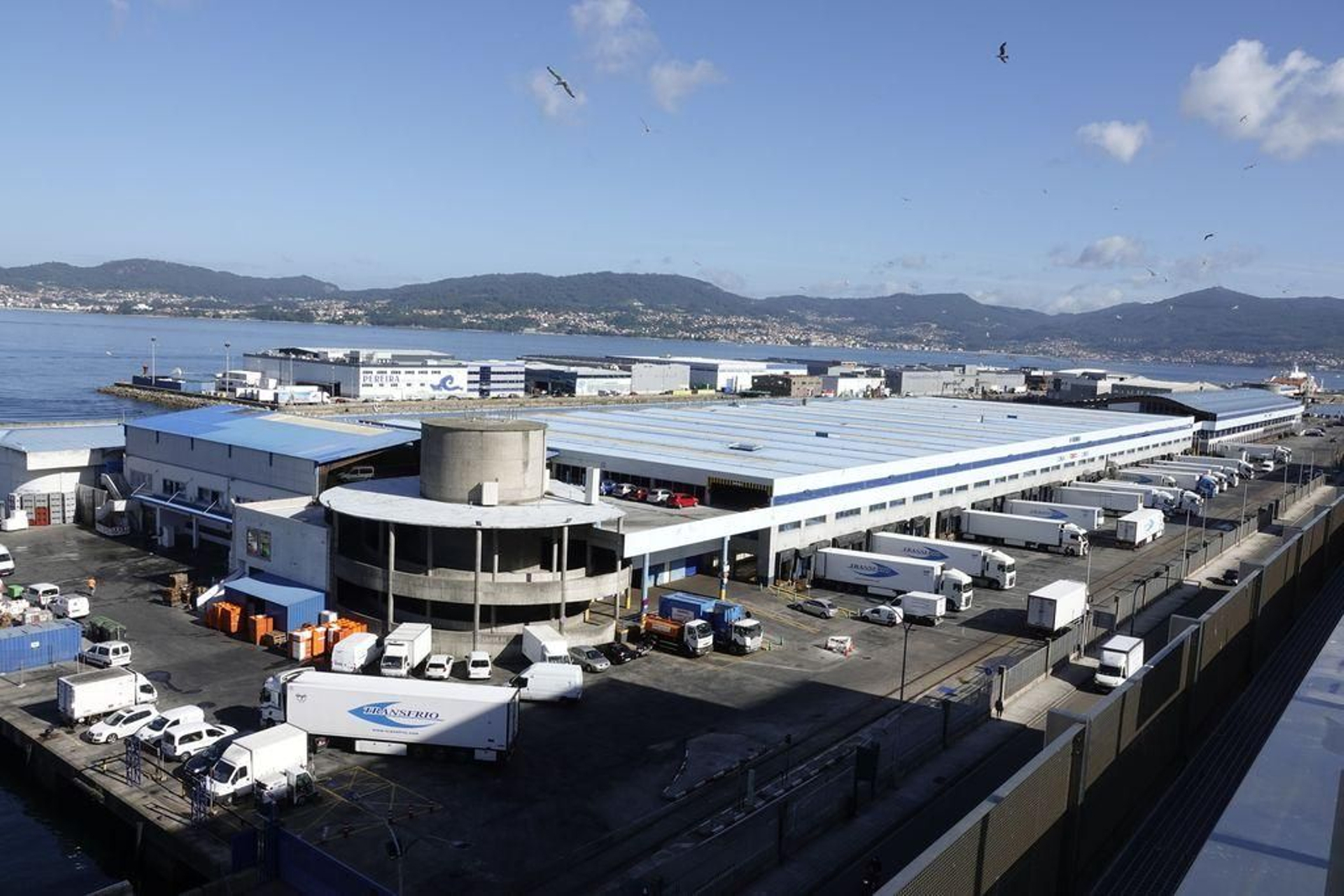 La lonja del Berbés, que está pendiente de su ampliación con una obra ya licitada.