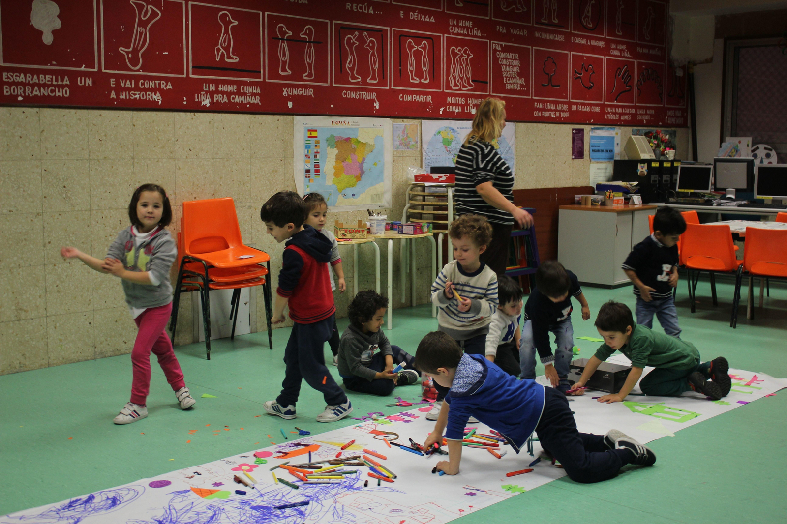 Abertal recibe a 34 nenos e nenas no campamento “Mañás de Nadal”
