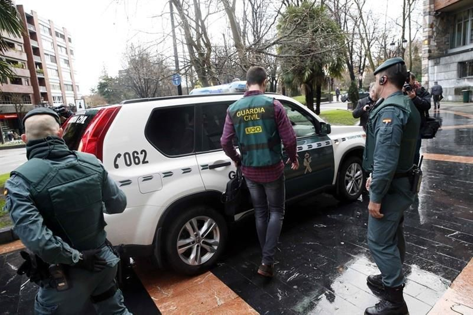 La Guardia Civil registran hoy la sede del sindicato UGT, en Oviedo