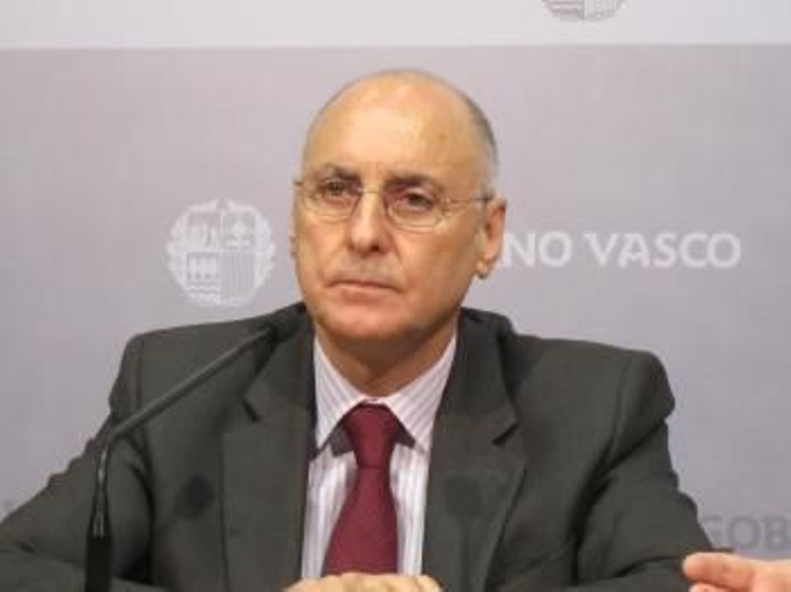 Rodolfo Ares cree que ahora hay que trabajar para ganar 'la batalla política' en las urnas.