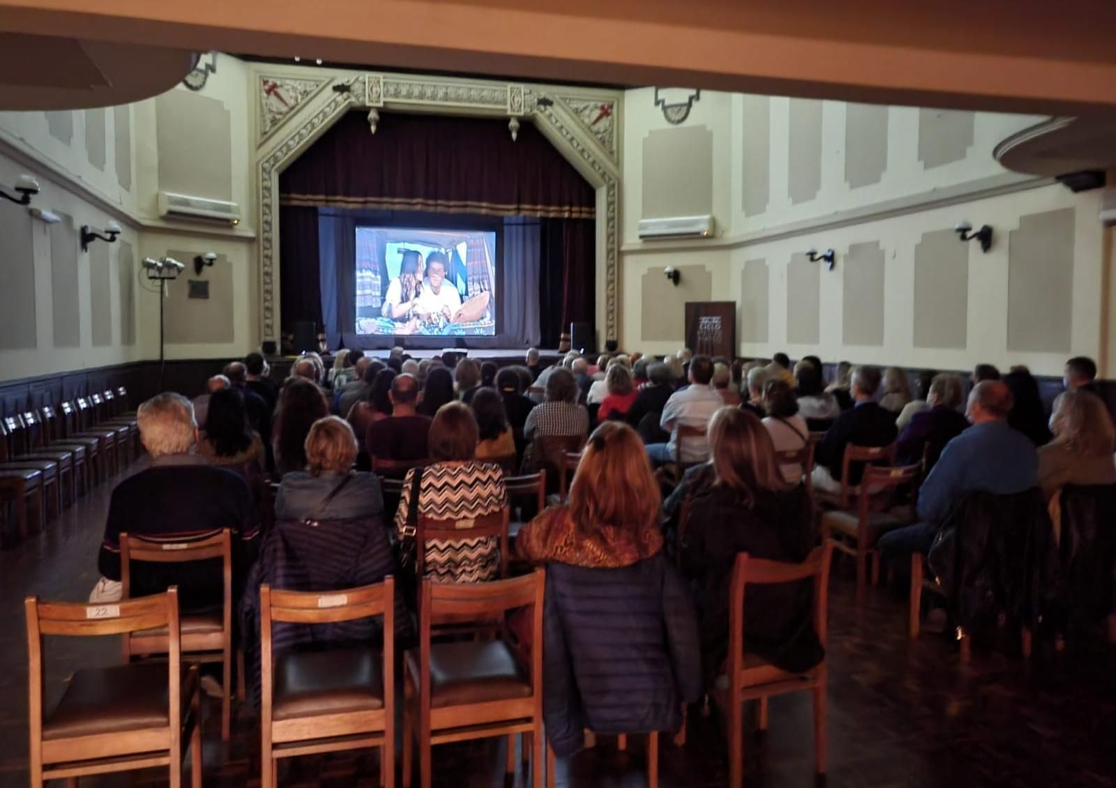 Estreno de la primera proyección del Ciclo Mestre Mateo en Uruguay