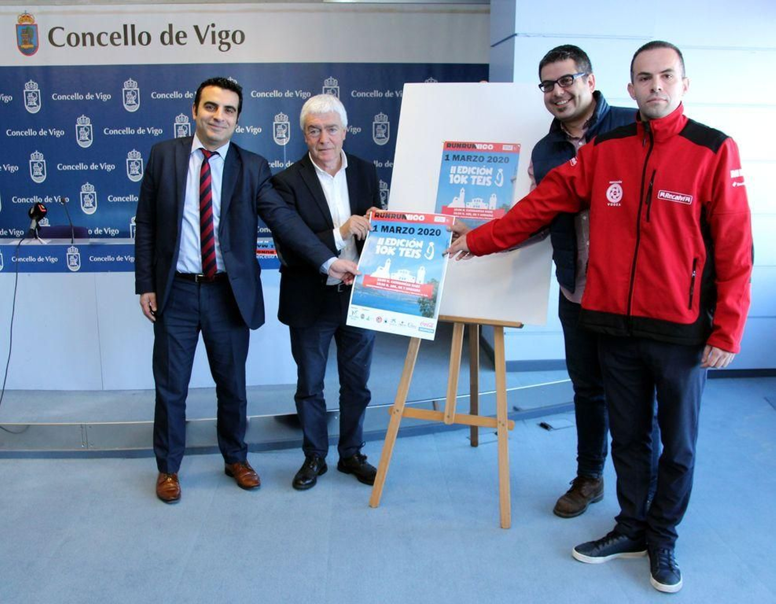 El Concello albergó la presentación de la prueba del barrio de Teis.