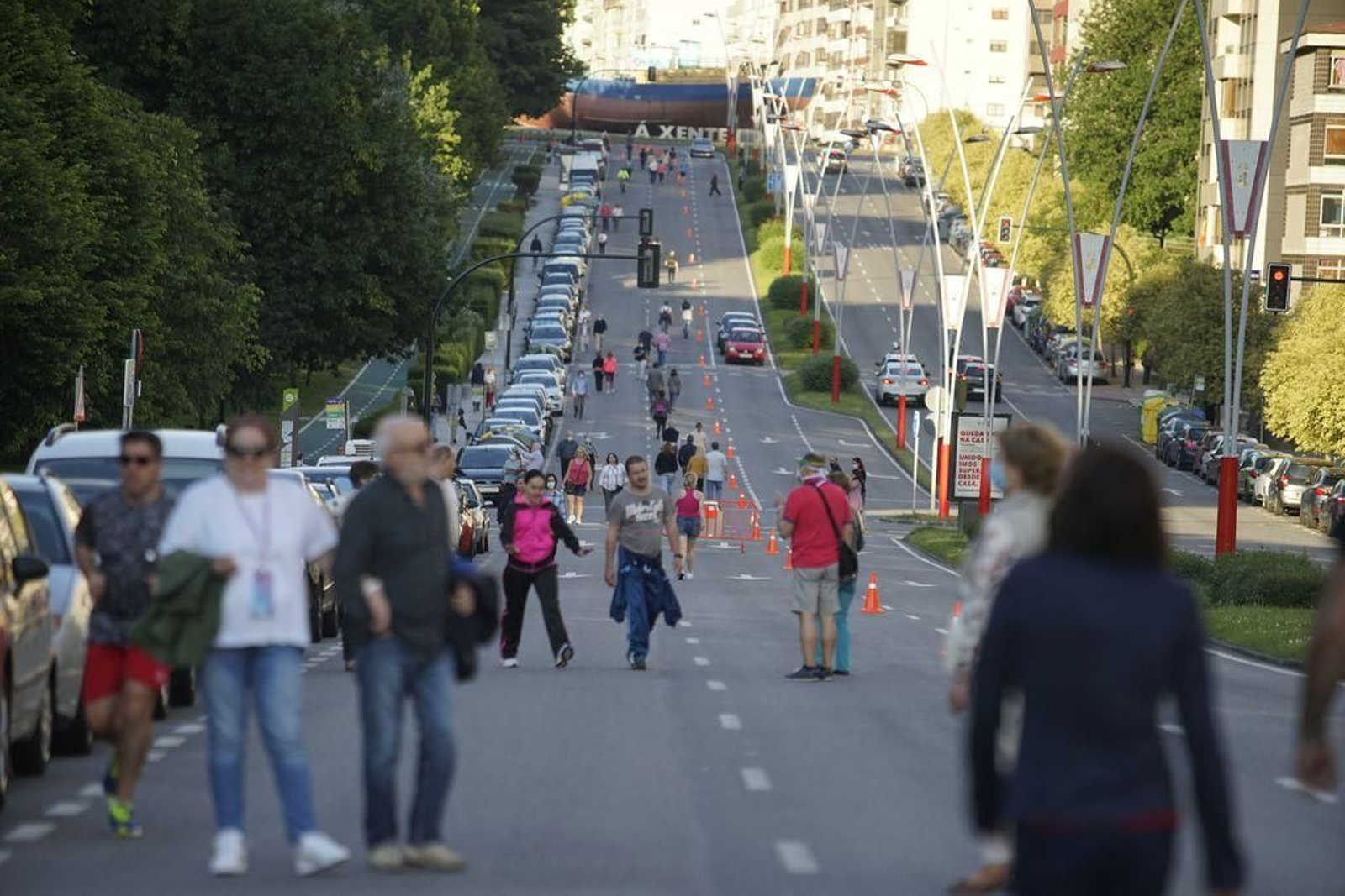 Los viandantes tienen más espacios para pasear.