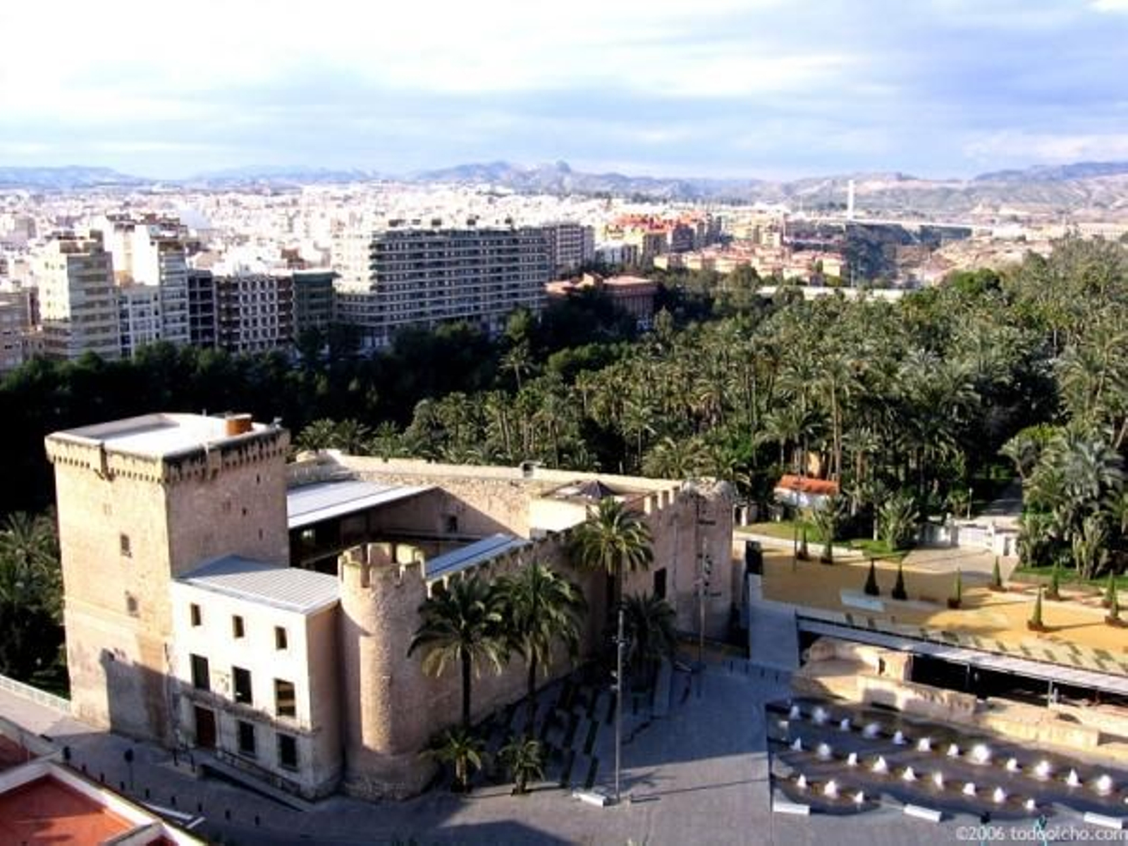 Panorámica de la ciudad de Elche.