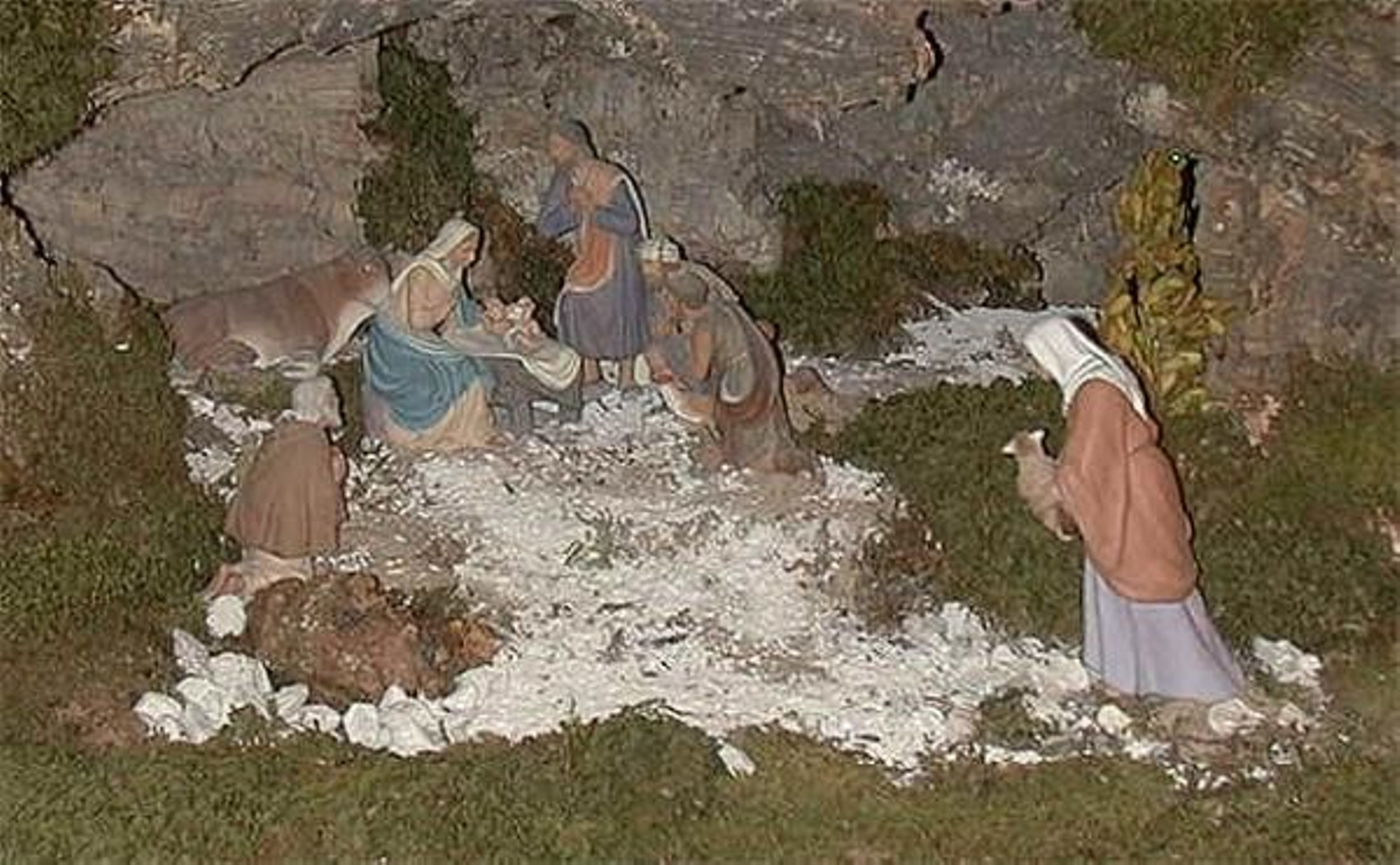 La tradición de los belenes y el significado de la Navidad, en una revista.